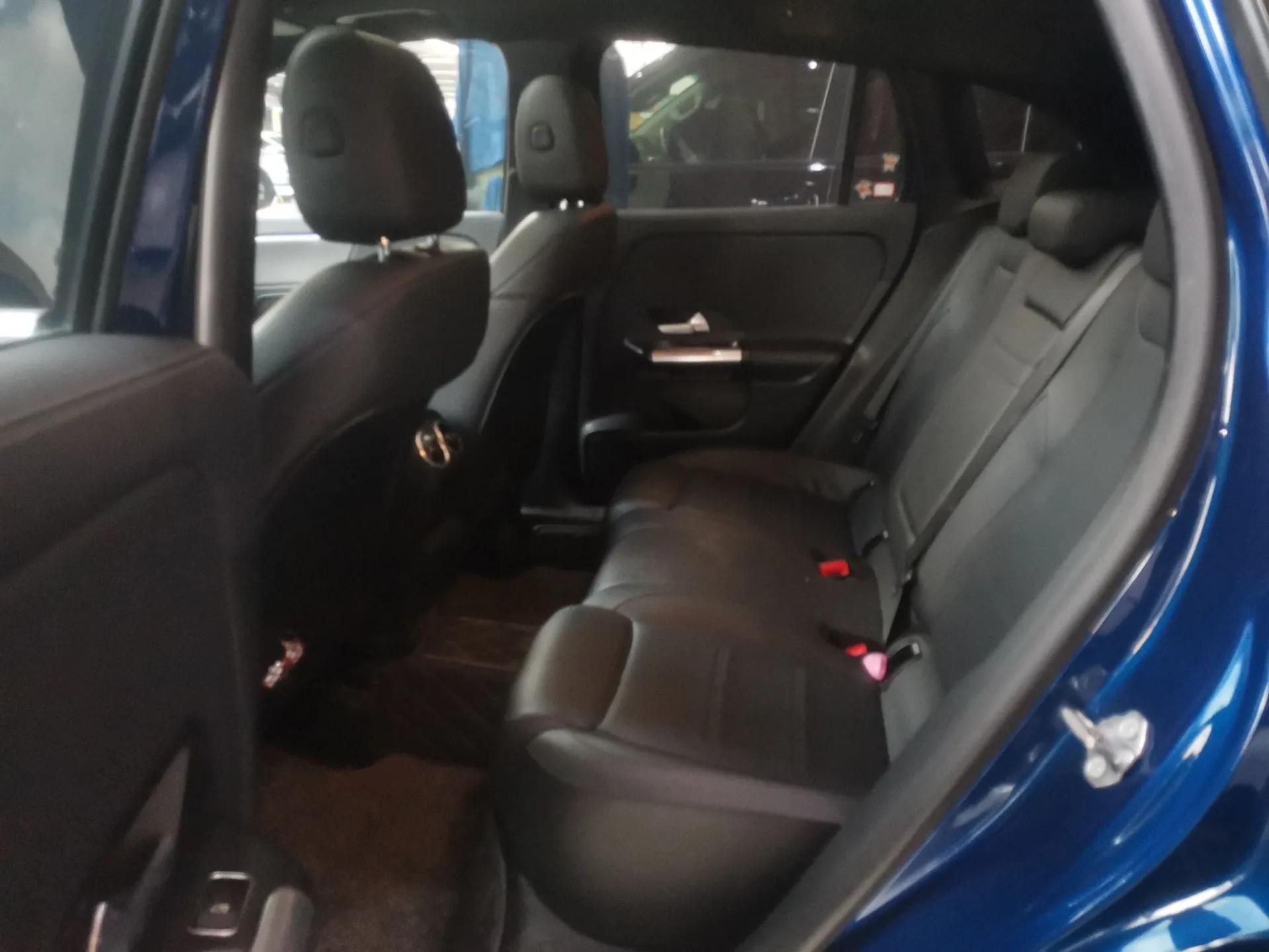 Mercedes-Benz GLA 2020 GLA 180 — миниатюра 19