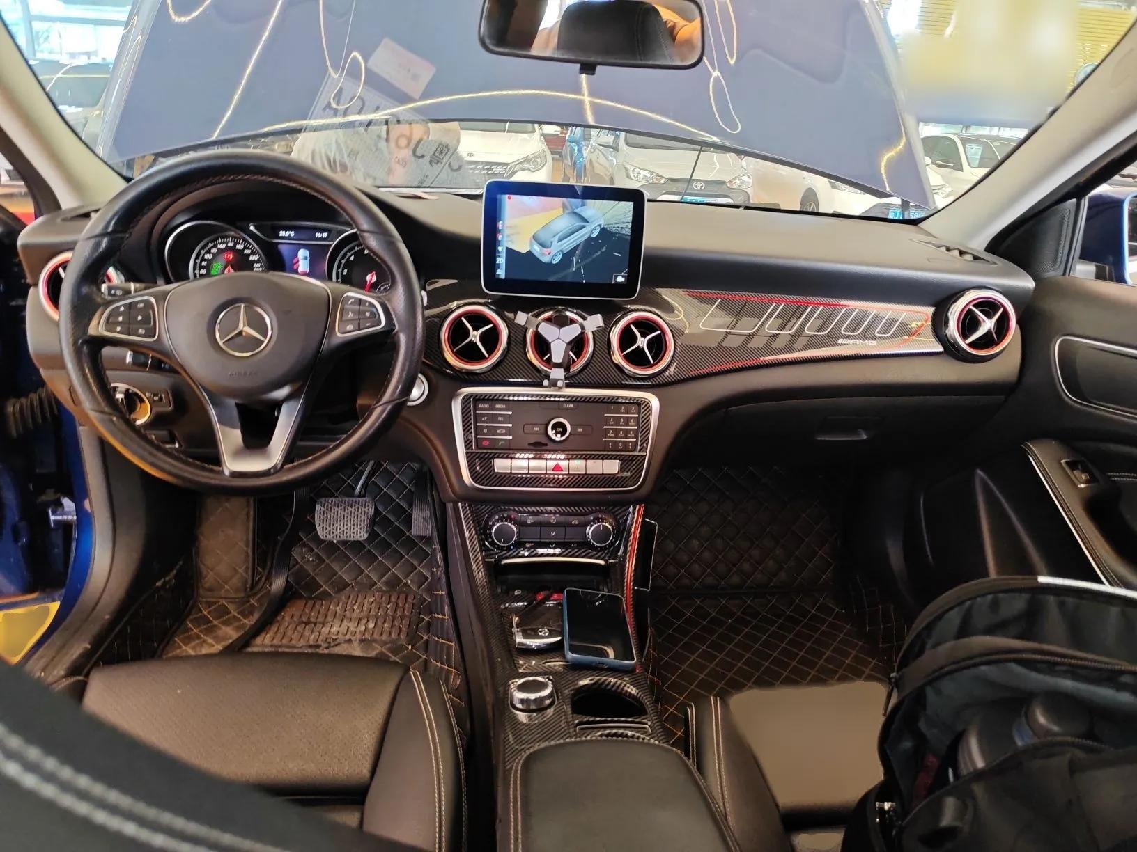 Mercedes-Benz GLA 2018 GLA 200 Sport Edition — миниатюра 21
