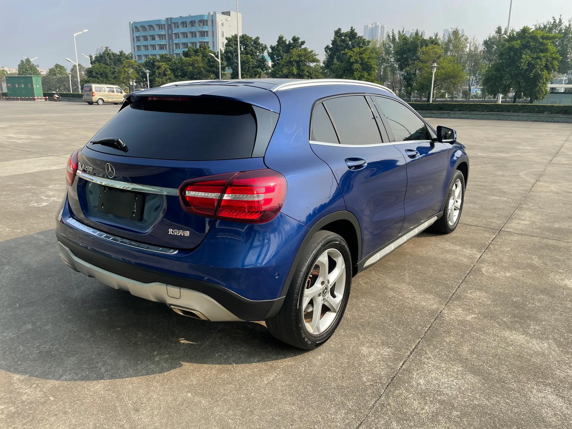 Mercedes-Benz GLA 2018 GLA 200 Sport Edition — миниатюра 7