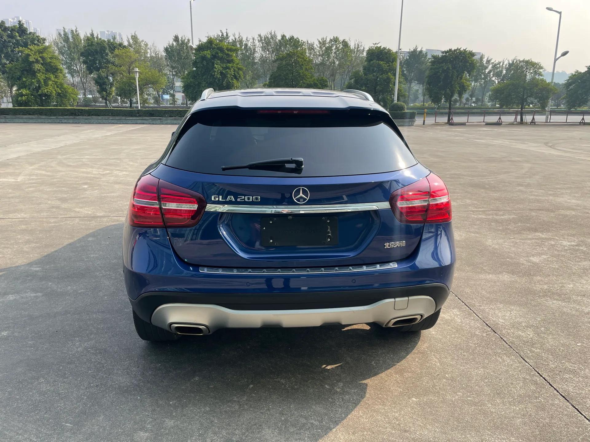 Mercedes-Benz GLA 2018 GLA 200 Sport Edition — миниатюра 8