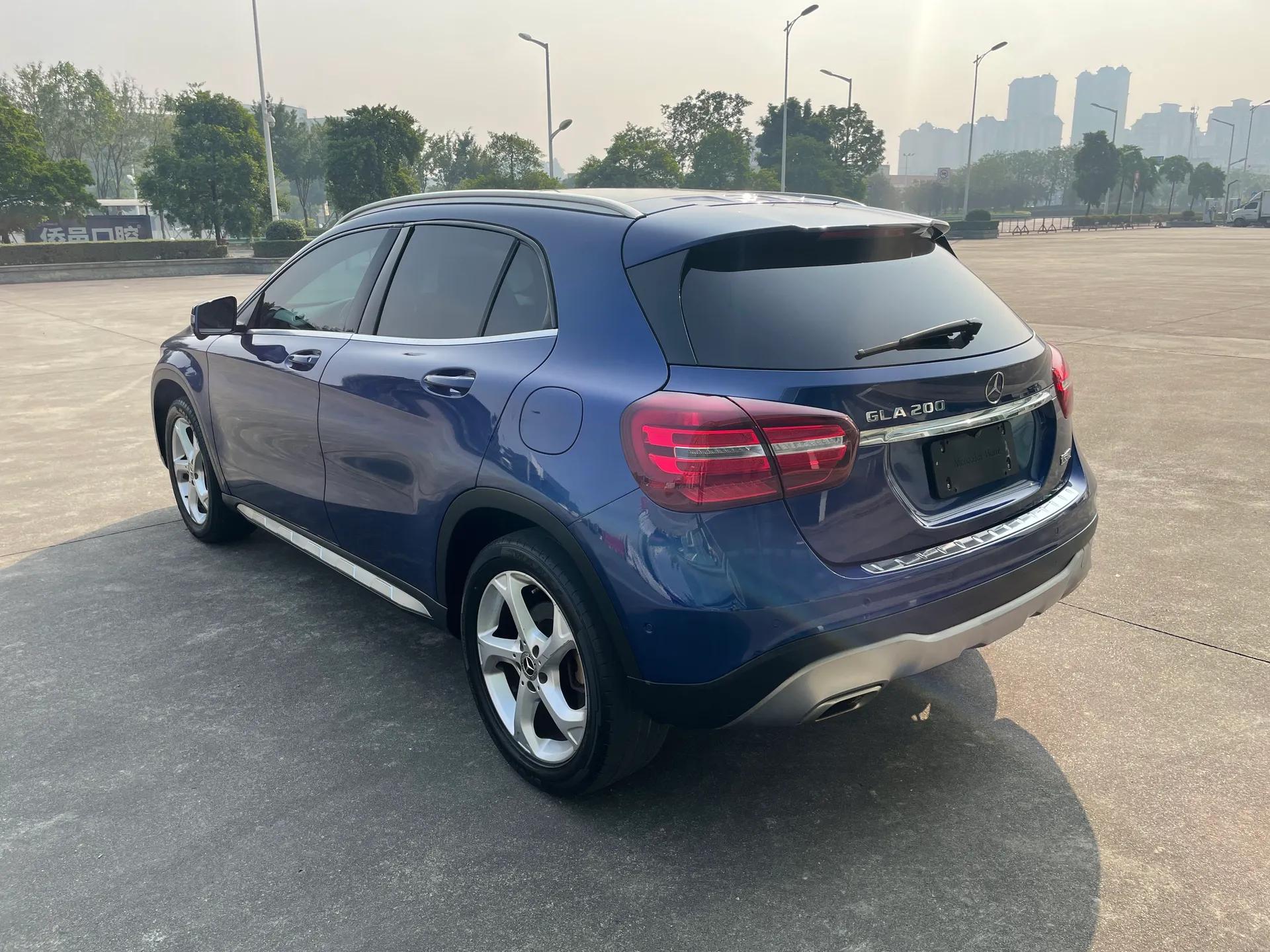 Mercedes-Benz GLA 2018 GLA 200 Sport Edition — миниатюра 9
