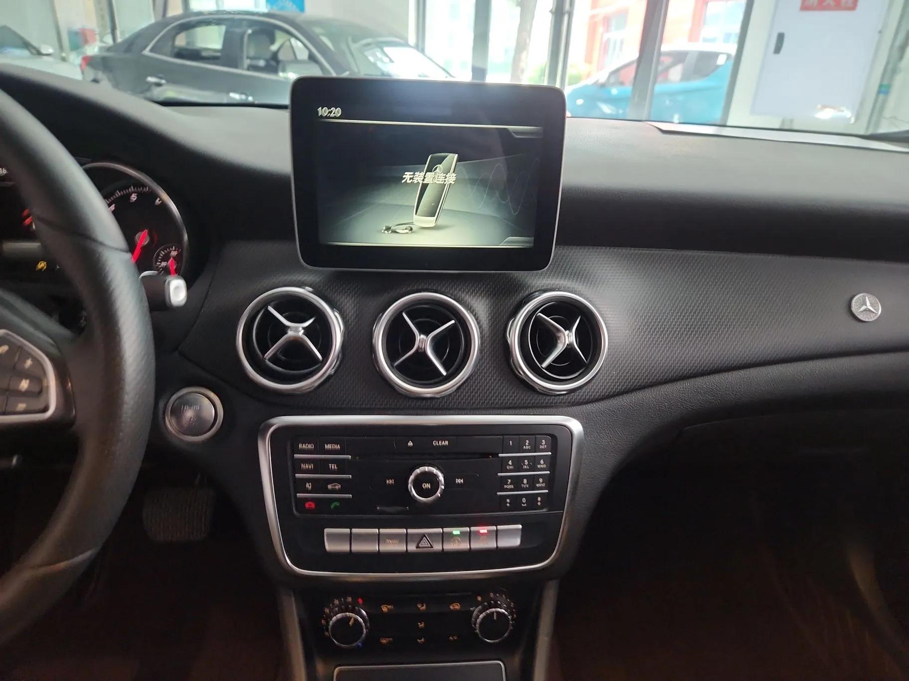 Mercedes-Benz GLA 2017 GLA 200 Sport Edition — миниатюра 14
