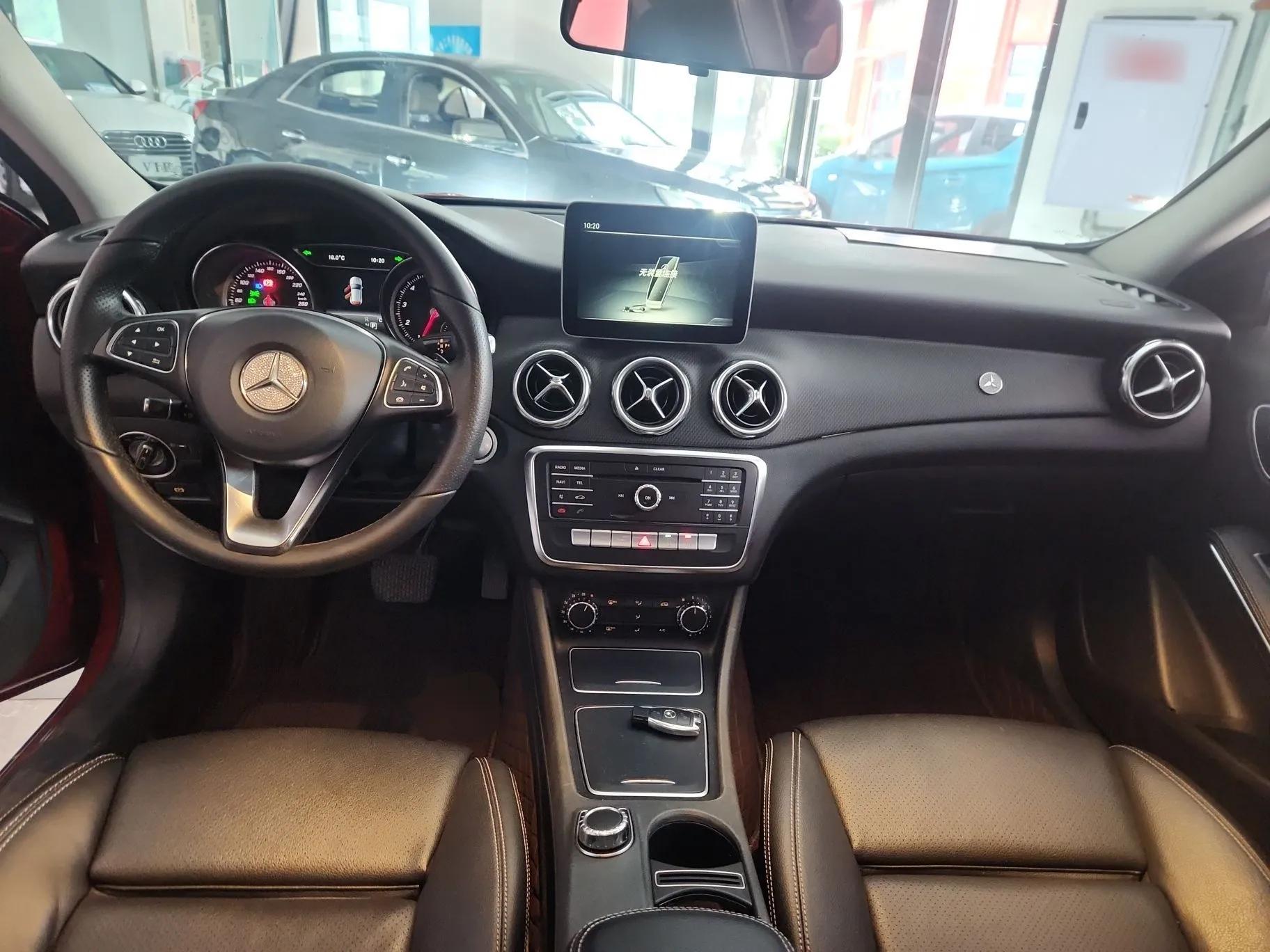 Mercedes-Benz GLA 2017 GLA 200 Sport Edition — миниатюра 20