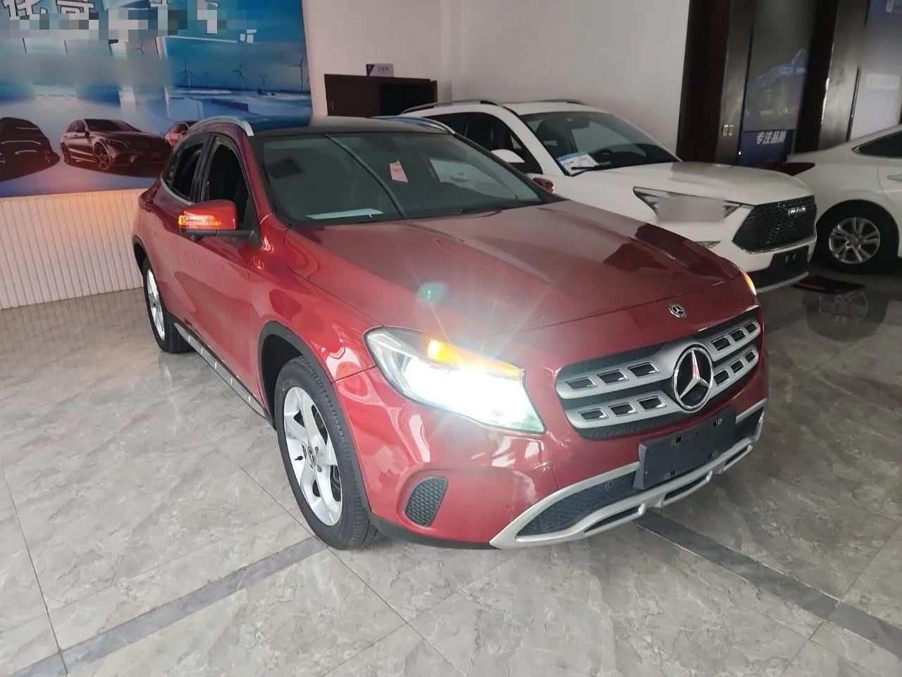 Mercedes-Benz GLA 2017 GLA 200 Sport Edition — миниатюра 4