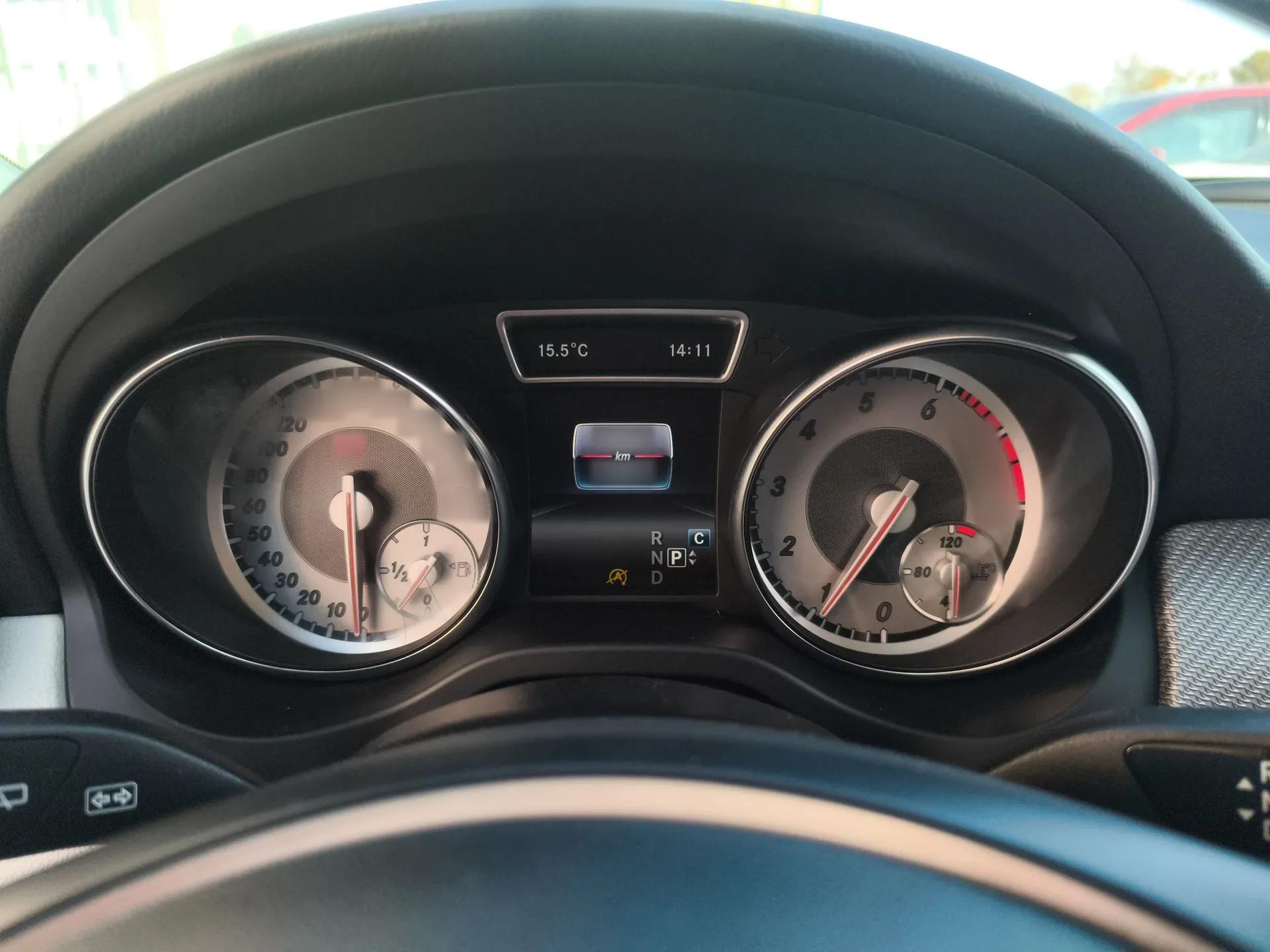 Mercedes-Benz GLA 2016 GLA 200 Sport Edition — миниатюра 13