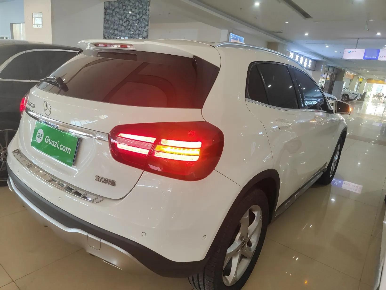 Mercedes-Benz GLA 2018 GLA 200 Sport Edition — миниатюра 6