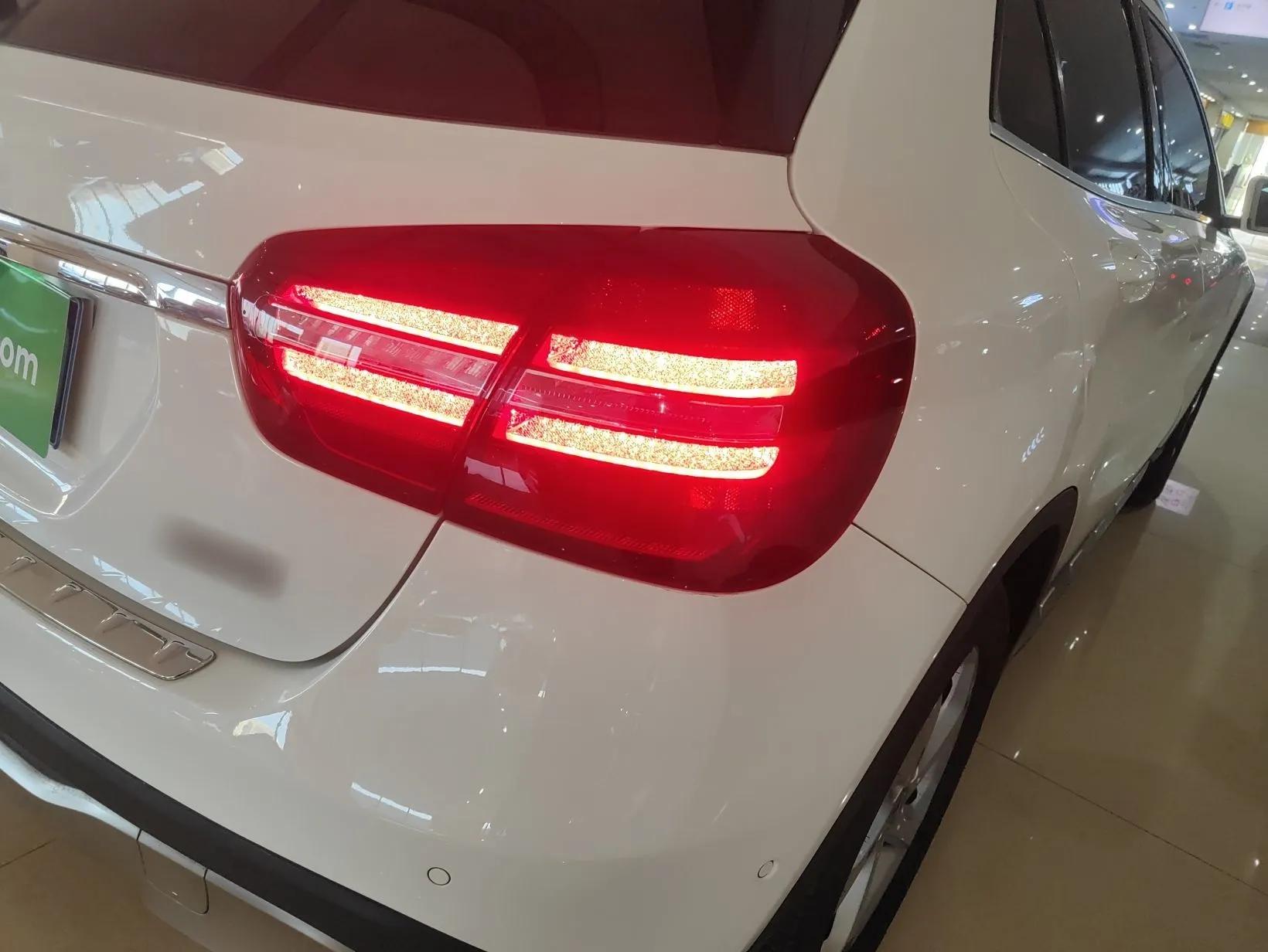 Mercedes-Benz GLA 2018 GLA 200 Sport Edition — миниатюра 7