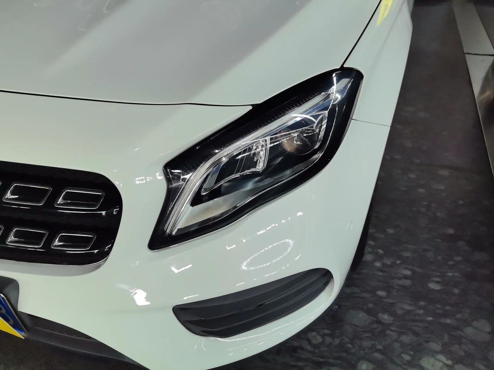 Mercedes-Benz GLA 2018 GLA 200 Polar Limited Edition — миниатюра 5