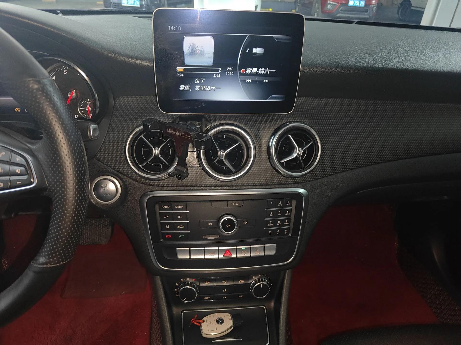 Mercedes-Benz GLA 2018 GLA 200 Sport Edition — миниатюра 16