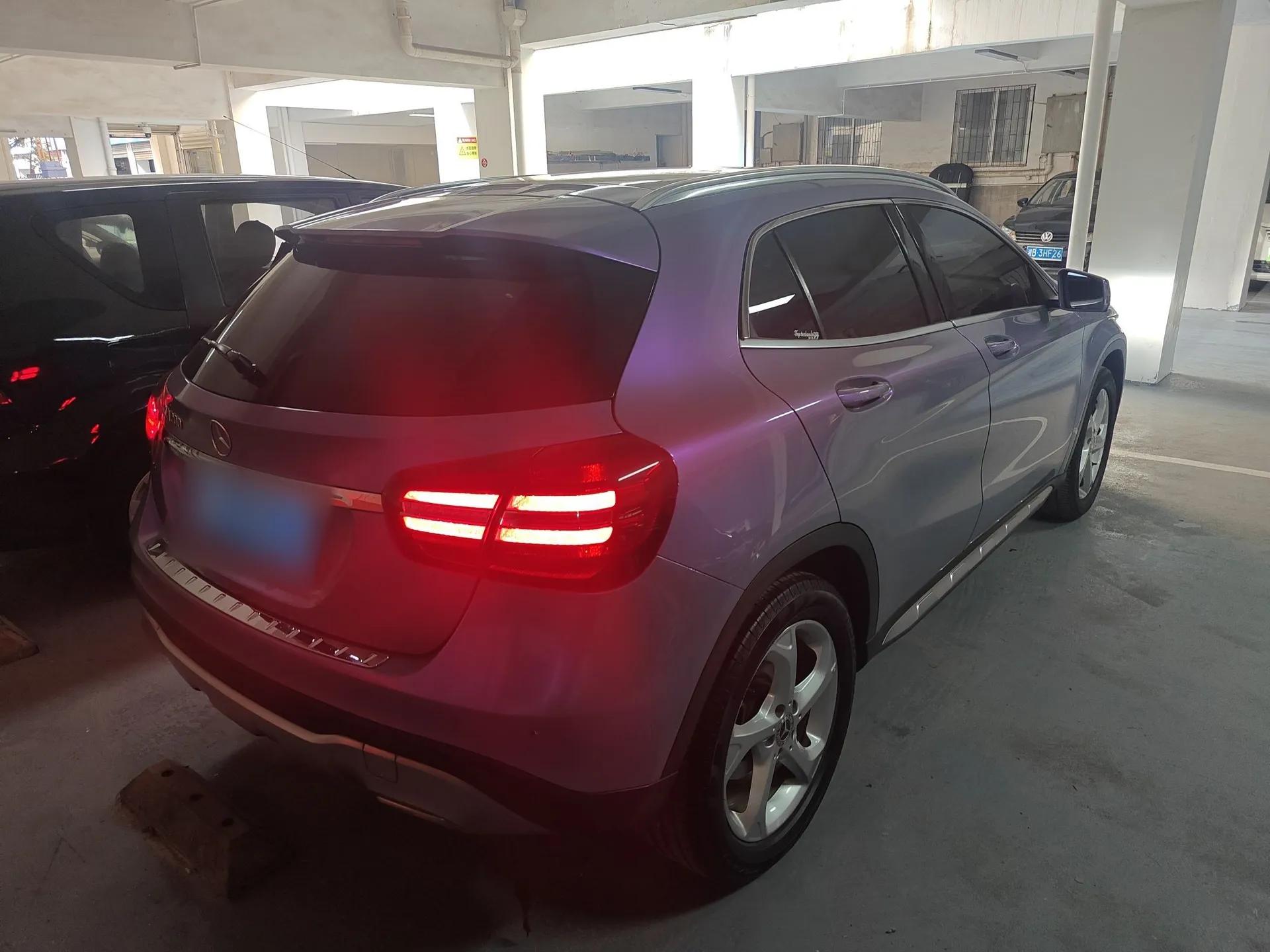 Mercedes-Benz GLA 2018 GLA 200 Sport Edition — миниатюра 6
