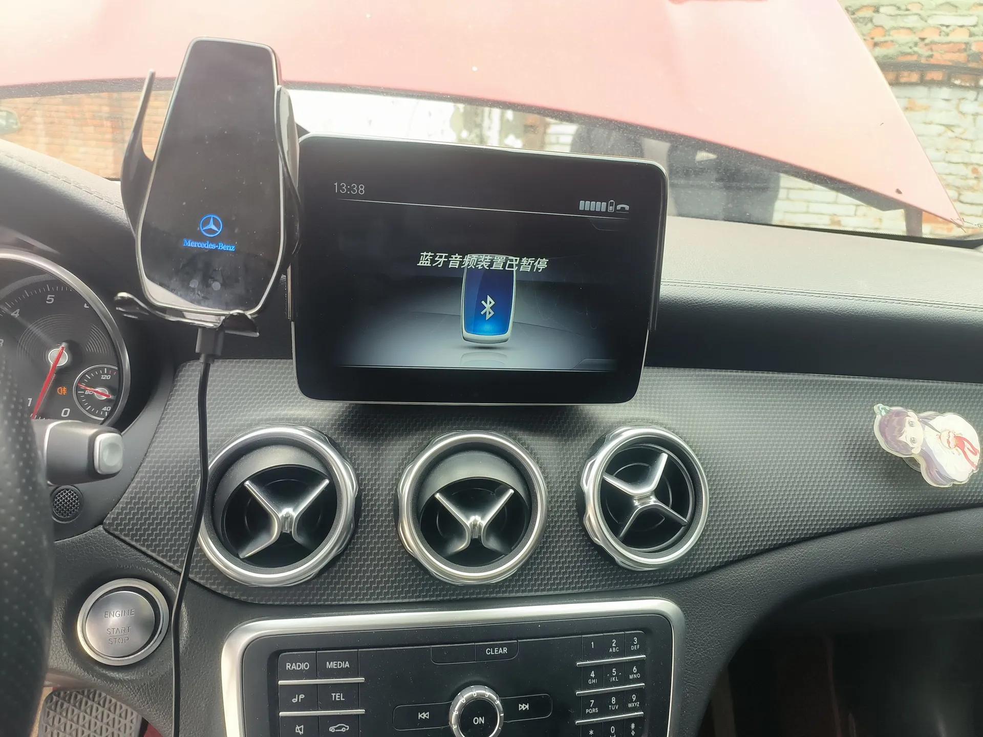 Mercedes-Benz GLA 2018 GLA 200 Fashion Model — миниатюра 14