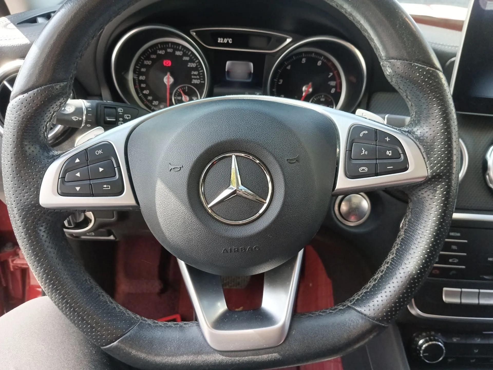 Mercedes-Benz GLA 2019 GLA 200 Fashion Model — миниатюра 14