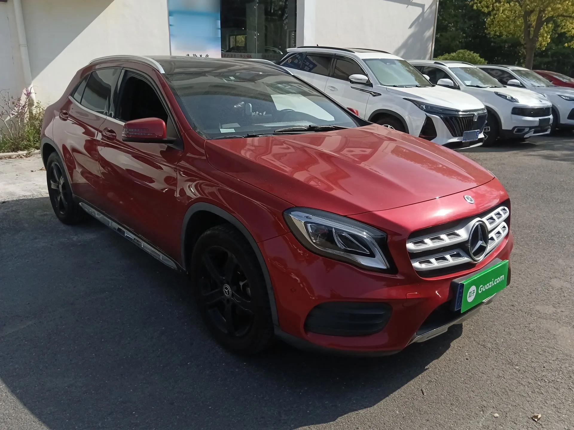 Mercedes-Benz GLA 2019 GLA 200 Fashion Model — миниатюра 3