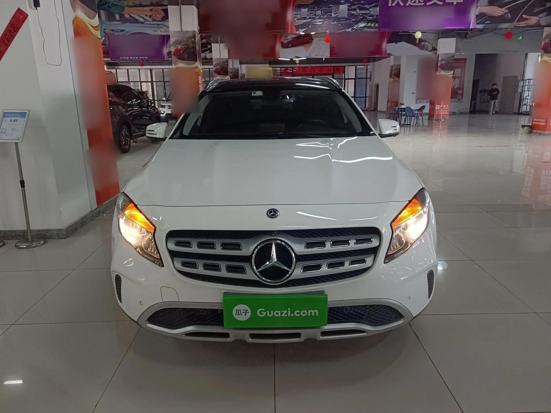 Mercedes-Benz GLA 2018 GLA 200 Sport Edition — миниатюра 2