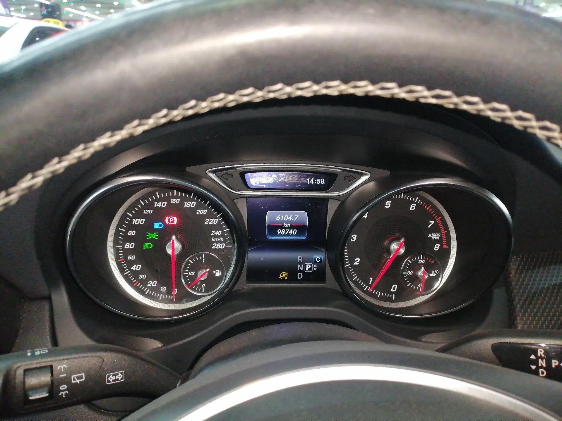 Mercedes-Benz GLA 2018 GLA 220 4MATIC Sport Edition — миниатюра 15