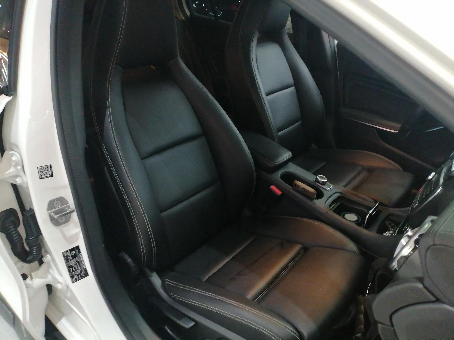 Mercedes-Benz GLA 2018 GLA 220 4MATIC Sport Edition — миниатюра 23