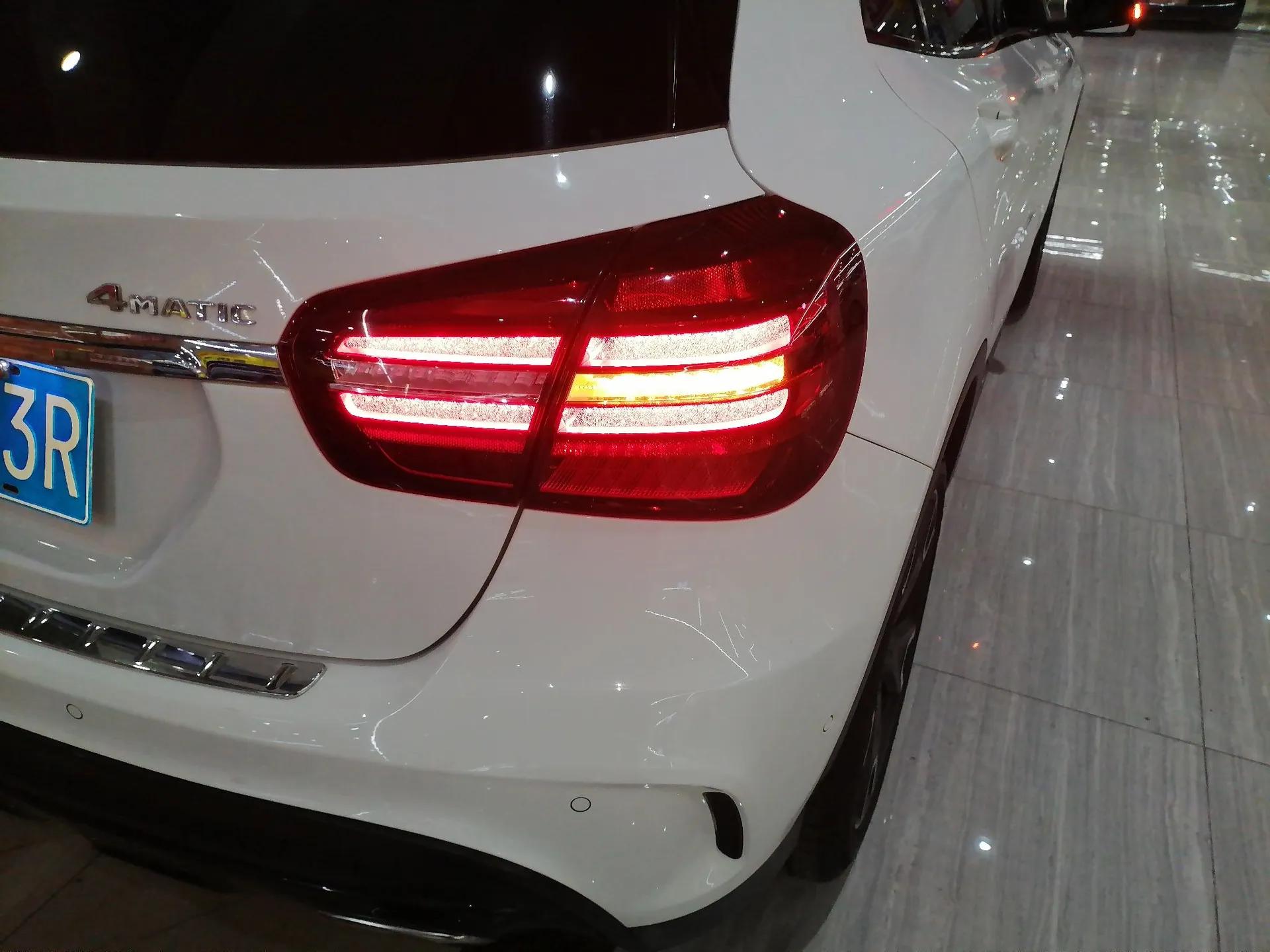 Mercedes-Benz GLA 2018 GLA 220 4MATIC Sport Edition — миниатюра 7