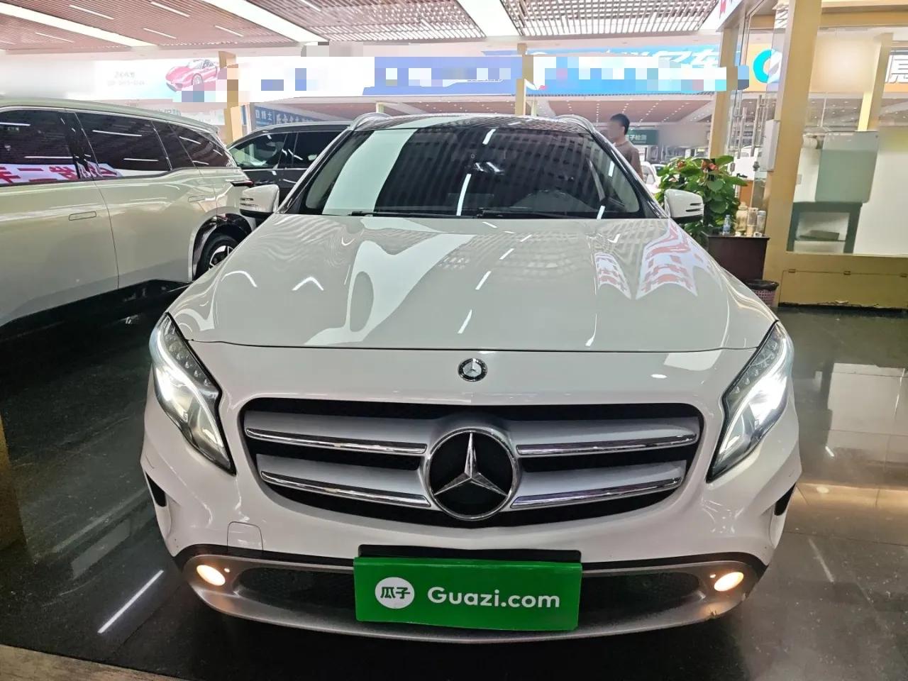 Mercedes-Benz GLA 2016 GLA 220 4MATIC Fashion Edition — миниатюра 2