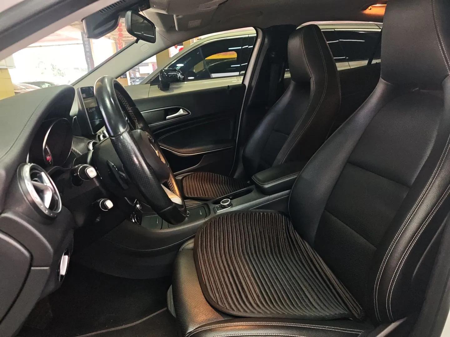 Mercedes-Benz GLA 2016 GLA 220 4MATIC Fashion Edition — миниатюра 17