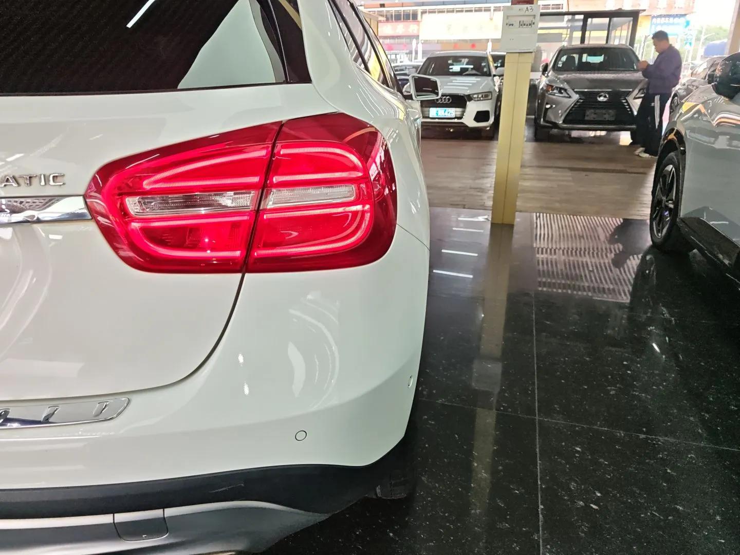 Mercedes-Benz GLA 2016 GLA 220 4MATIC Fashion Edition — миниатюра 8