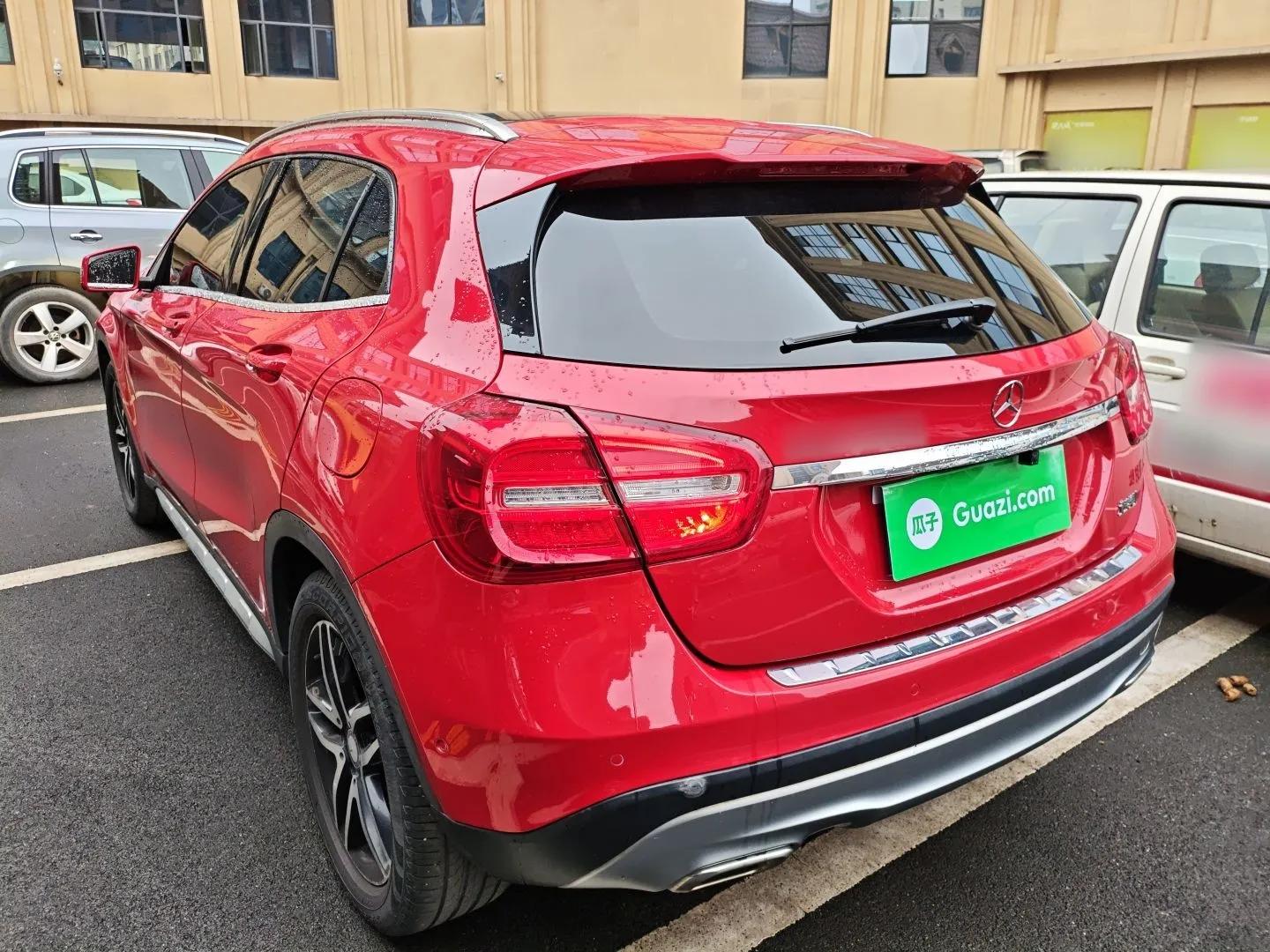 Mercedes-Benz GLA 2016 GLA 200 Fashion Model — миниатюра 7
