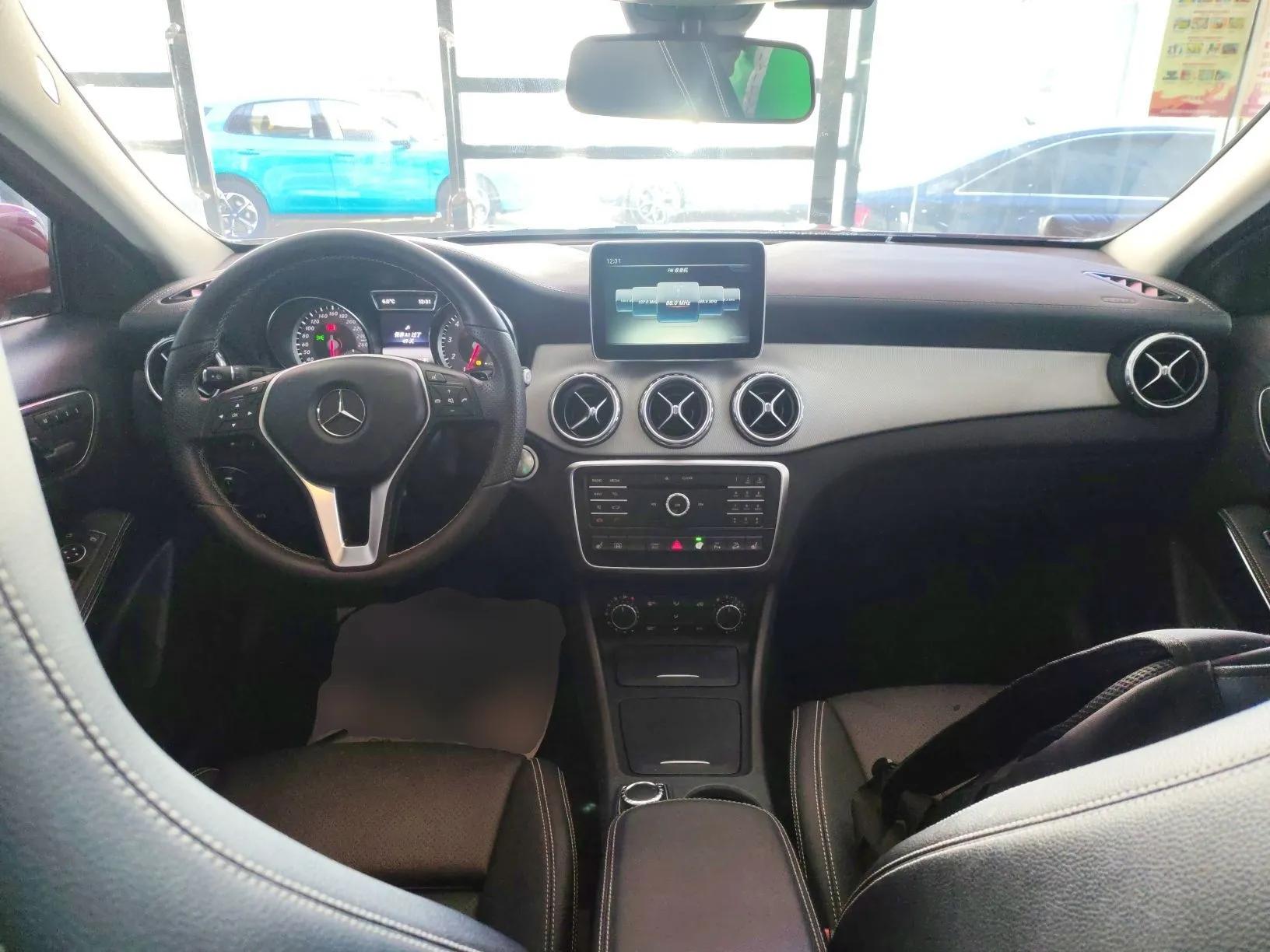 Mercedes-Benz GLA 2016 GLA 220 4MATIC Fashion Edition — миниатюра 13
