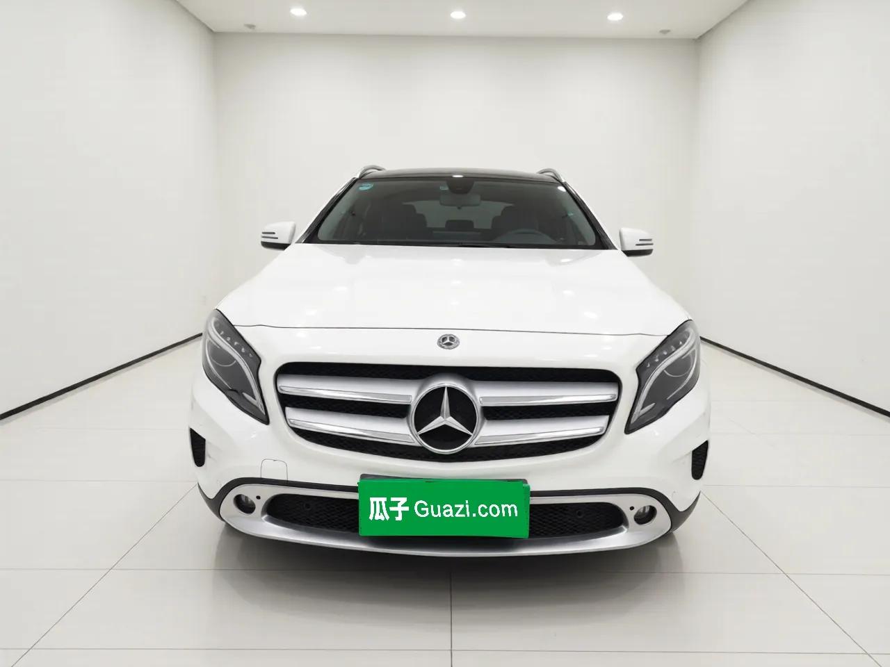 Mercedes-Benz GLA 2016 GLA 200 Fashion Model — миниатюра 2