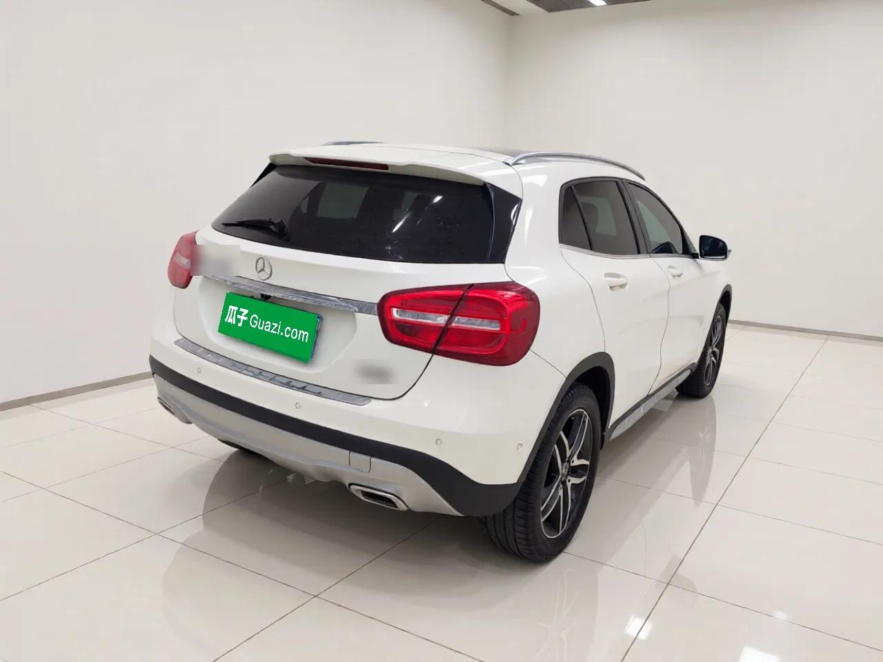 Mercedes-Benz GLA 2016 GLA 200 Fashion Model — миниатюра 6