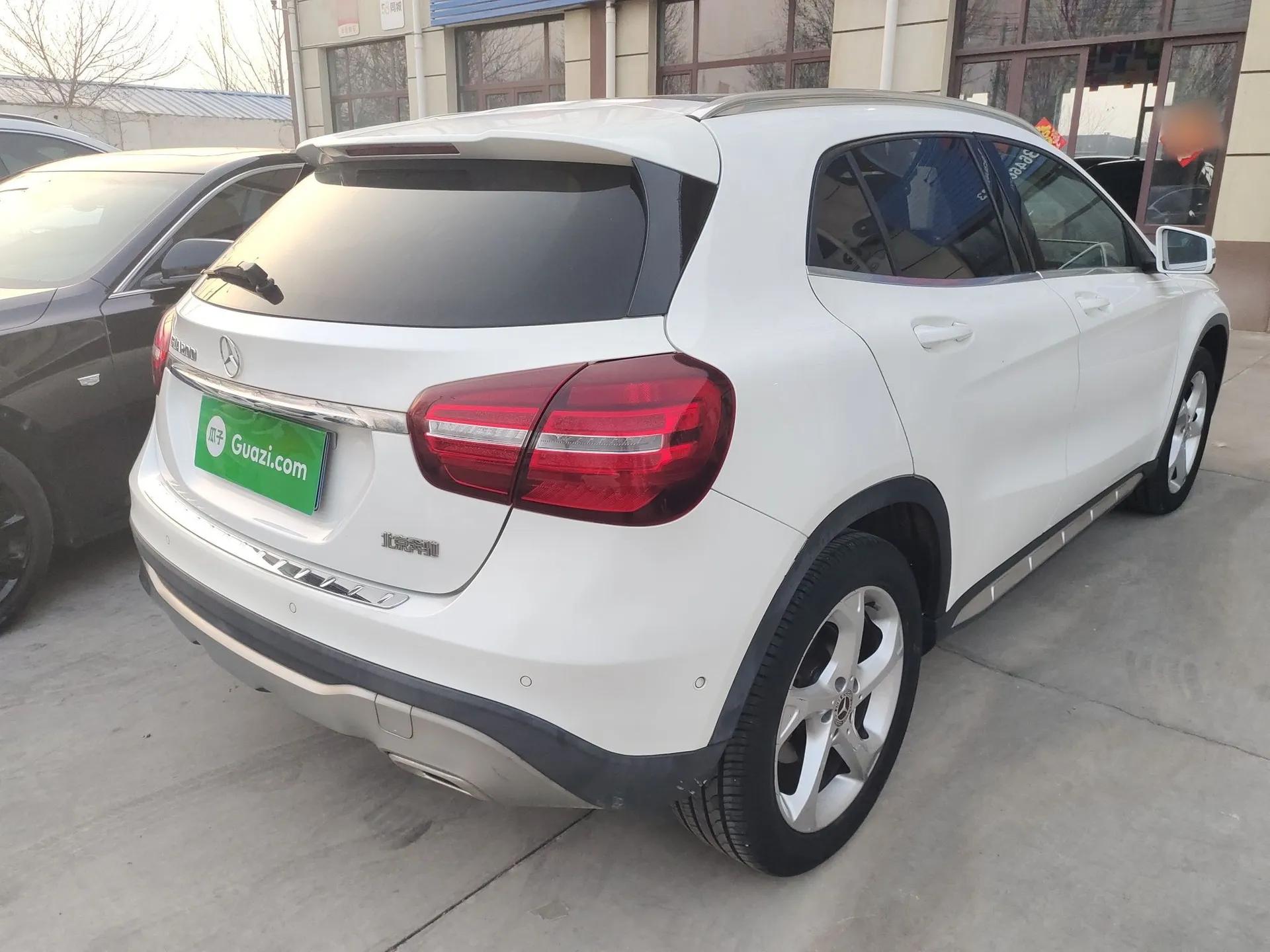 Mercedes-Benz GLA 2017 GLA 200 Sport Edition — миниатюра 6