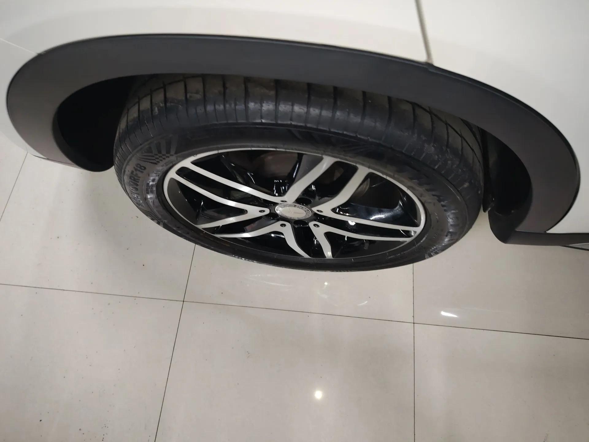 Mercedes-Benz GLA 2017 GLA 220 4MATIC Fashion Model — миниатюра 10