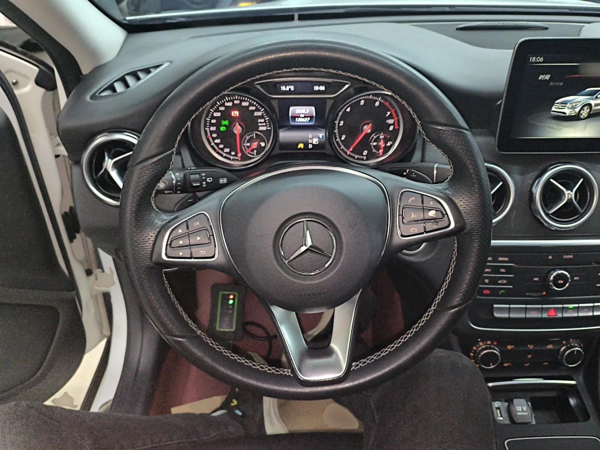 Mercedes-Benz GLA 2017 GLA 200 Sport Edition — миниатюра 14