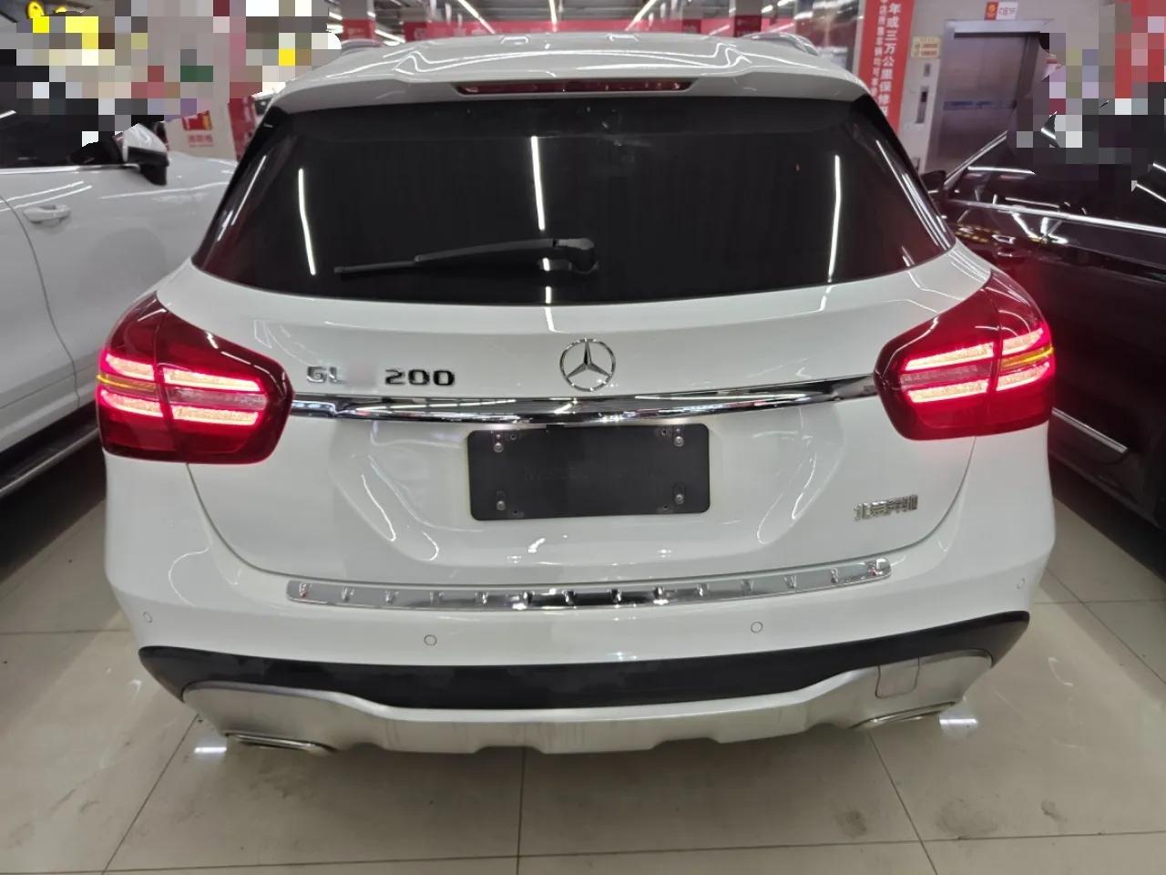 Mercedes-Benz GLA 2017 GLA 200 Fashion Model — миниатюра 6