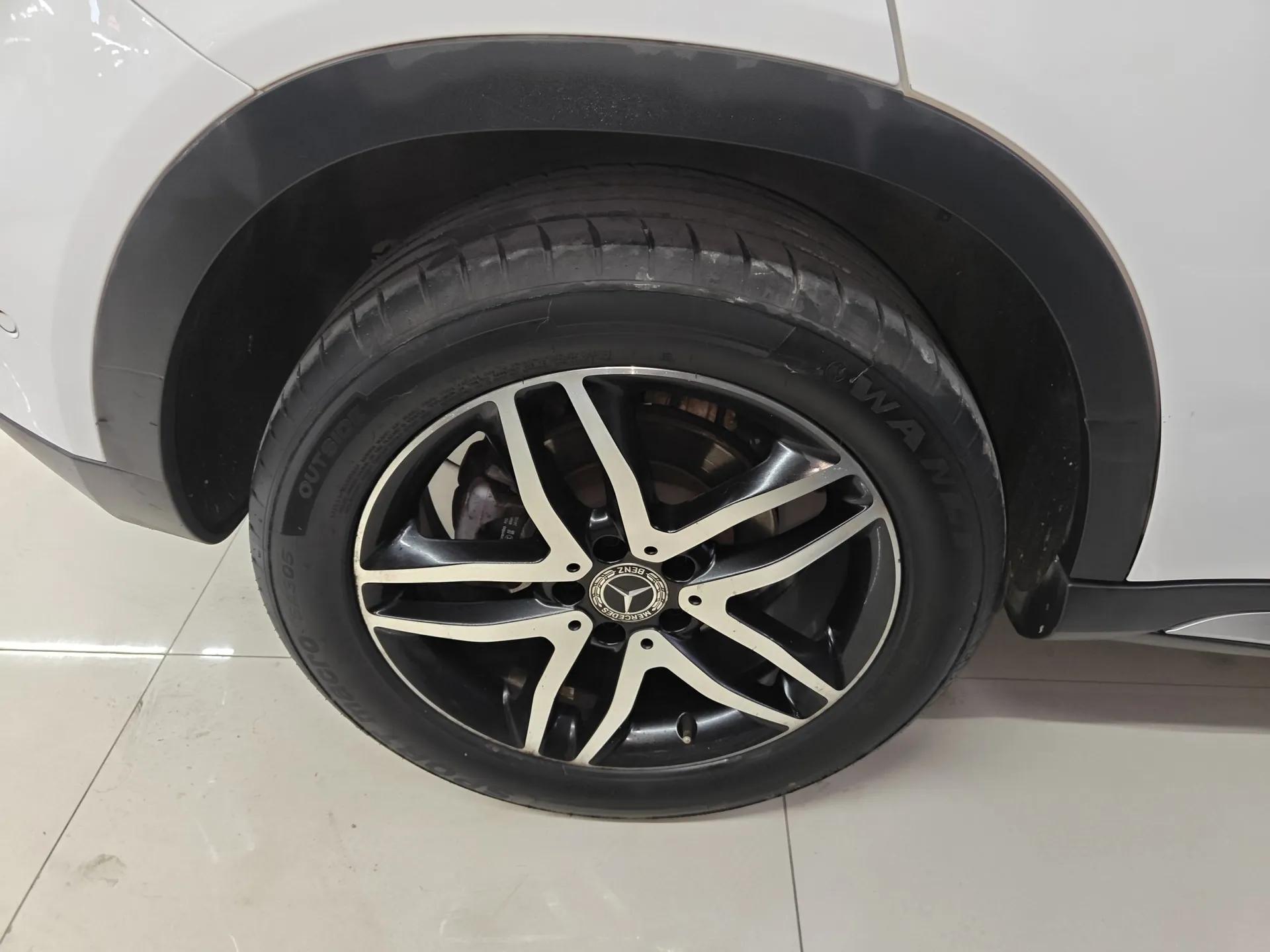 Mercedes-Benz GLA 2017 GLA 200 Fashion Model — миниатюра 10
