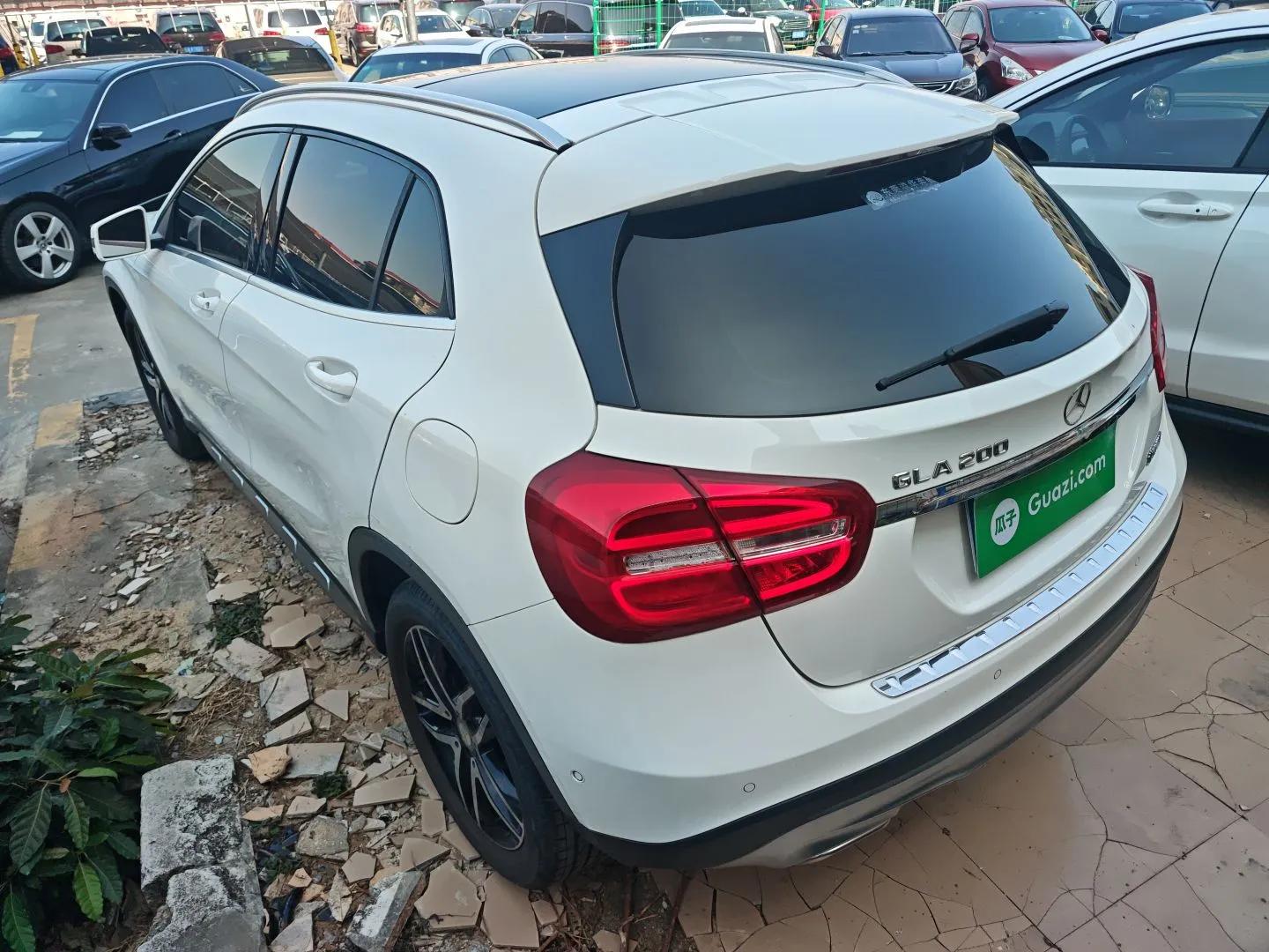Mercedes-Benz GLA 2016 GLA 200 Fashion Model — миниатюра 4