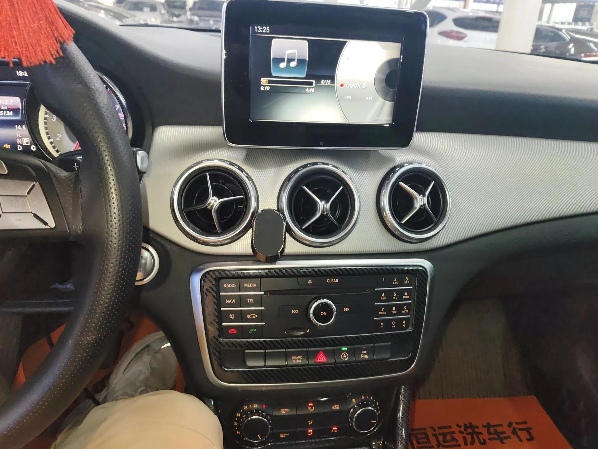 Mercedes-Benz GLA 2016 GLA 200 Sport Edition — миниатюра 15