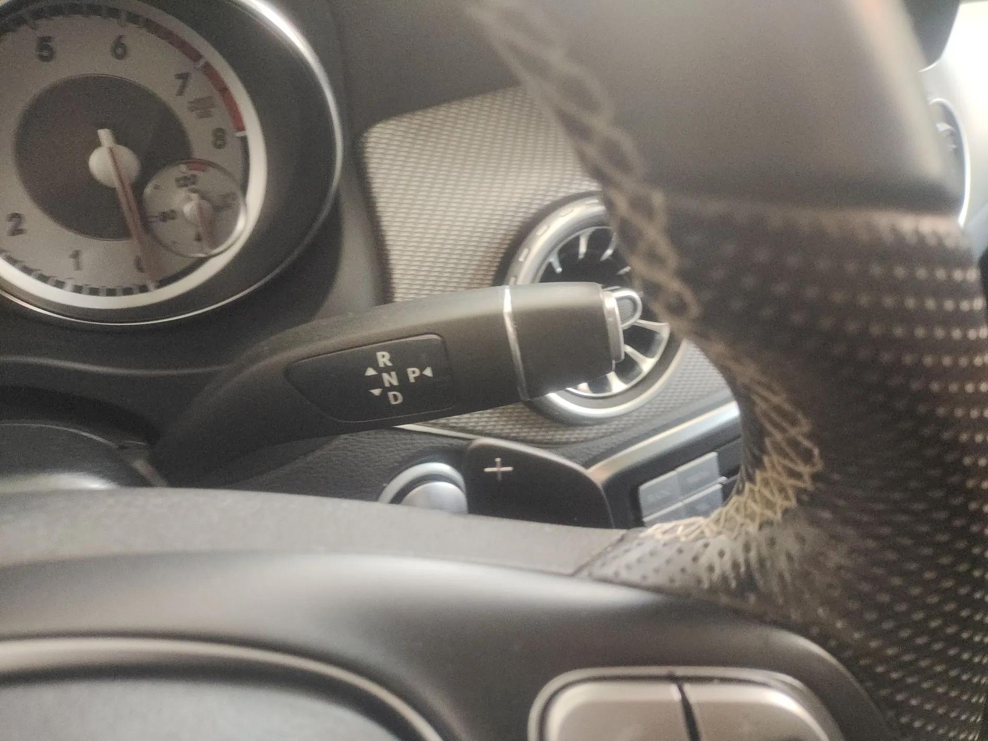 Mercedes-Benz GLA 2016 GLA 220 4MATIC Fashion Edition — миниатюра 17