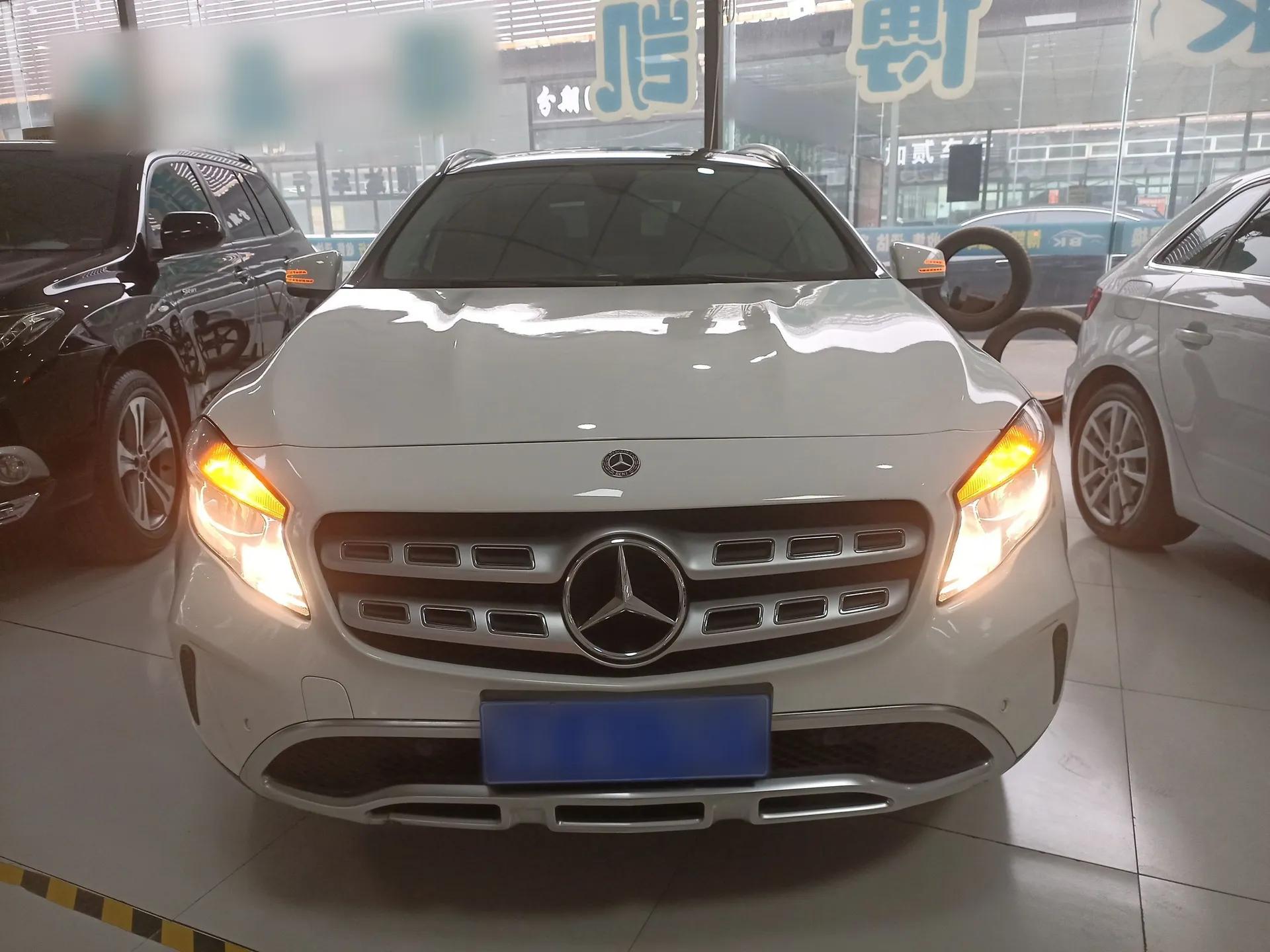 Mercedes-Benz GLA 2017 GLA 200 Sport Edition — миниатюра 2