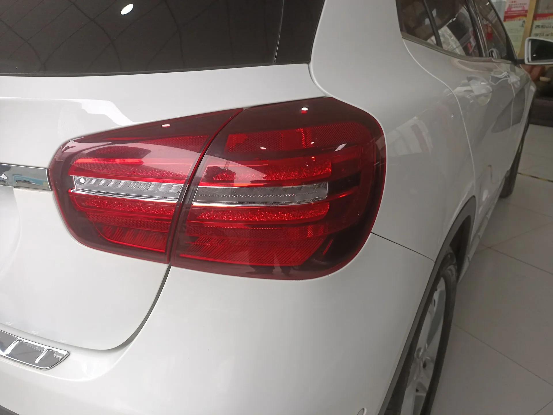 Mercedes-Benz GLA 2017 GLA 200 Sport Edition — миниатюра 8