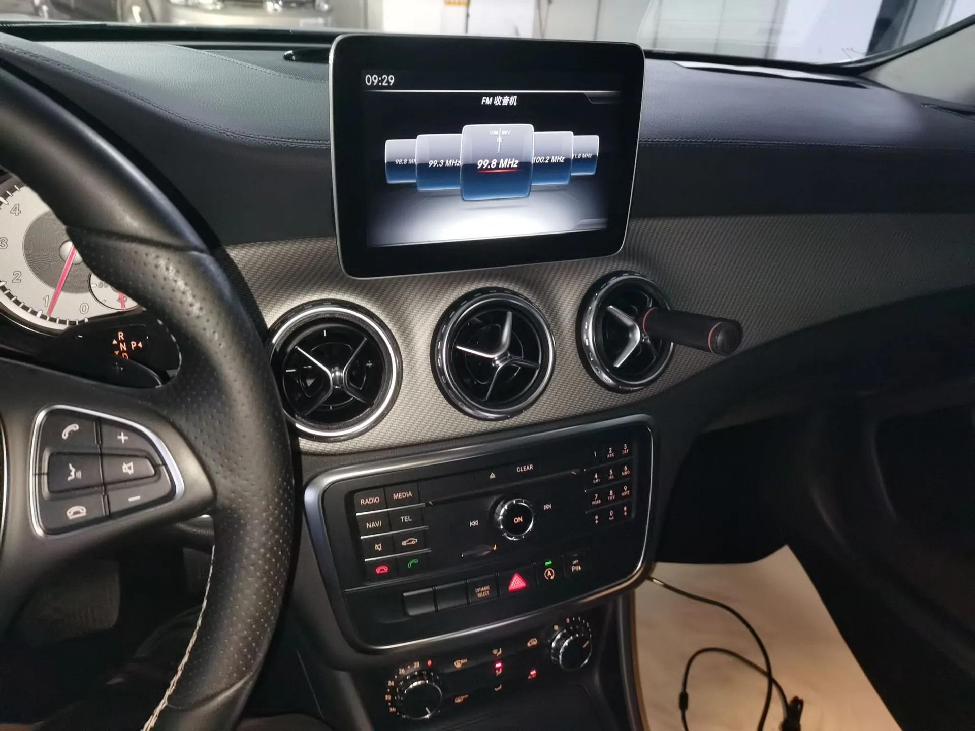 Mercedes-Benz GLA 2016 GLA 200 Fashion Model — миниатюра 12