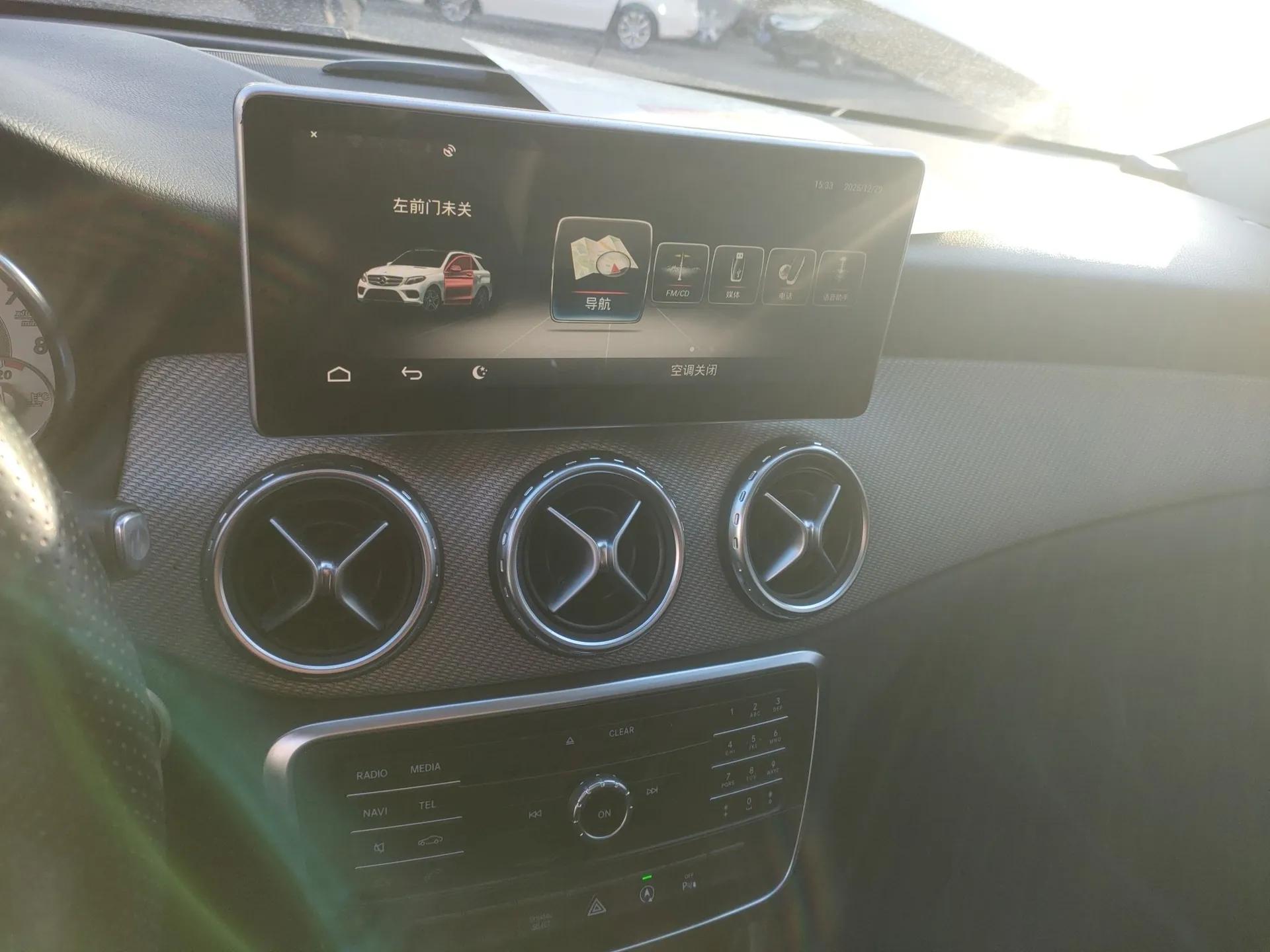 Mercedes-Benz GLA 2016 GLA 200 Sport Edition — миниатюра 14