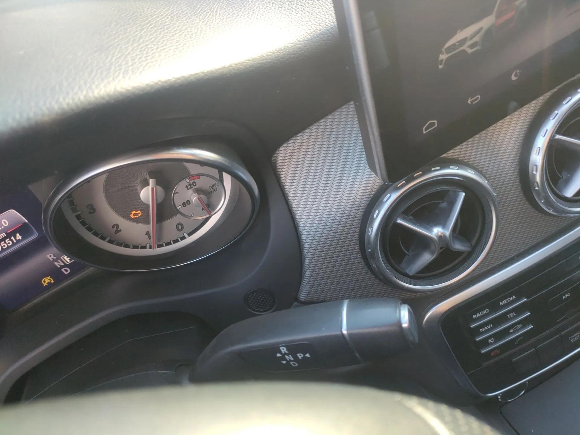 Mercedes-Benz GLA 2016 GLA 200 Sport Edition — миниатюра 15