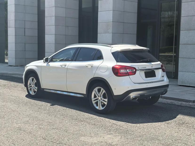 Mercedes-Benz GLA 2016 GLA 200 Sport Edition — миниатюра 8