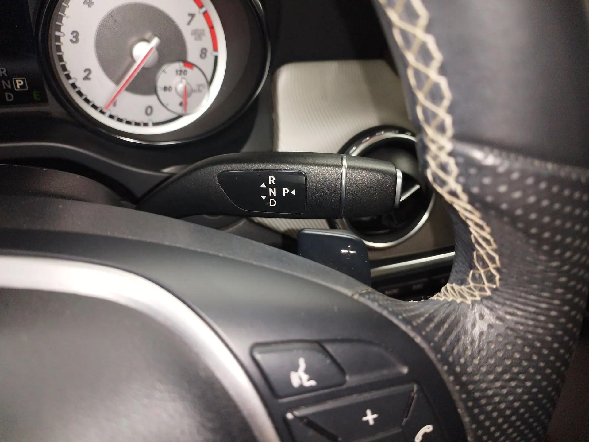 Mercedes-Benz GLA 2015 GLA 200 Sport Edition — миниатюра 17