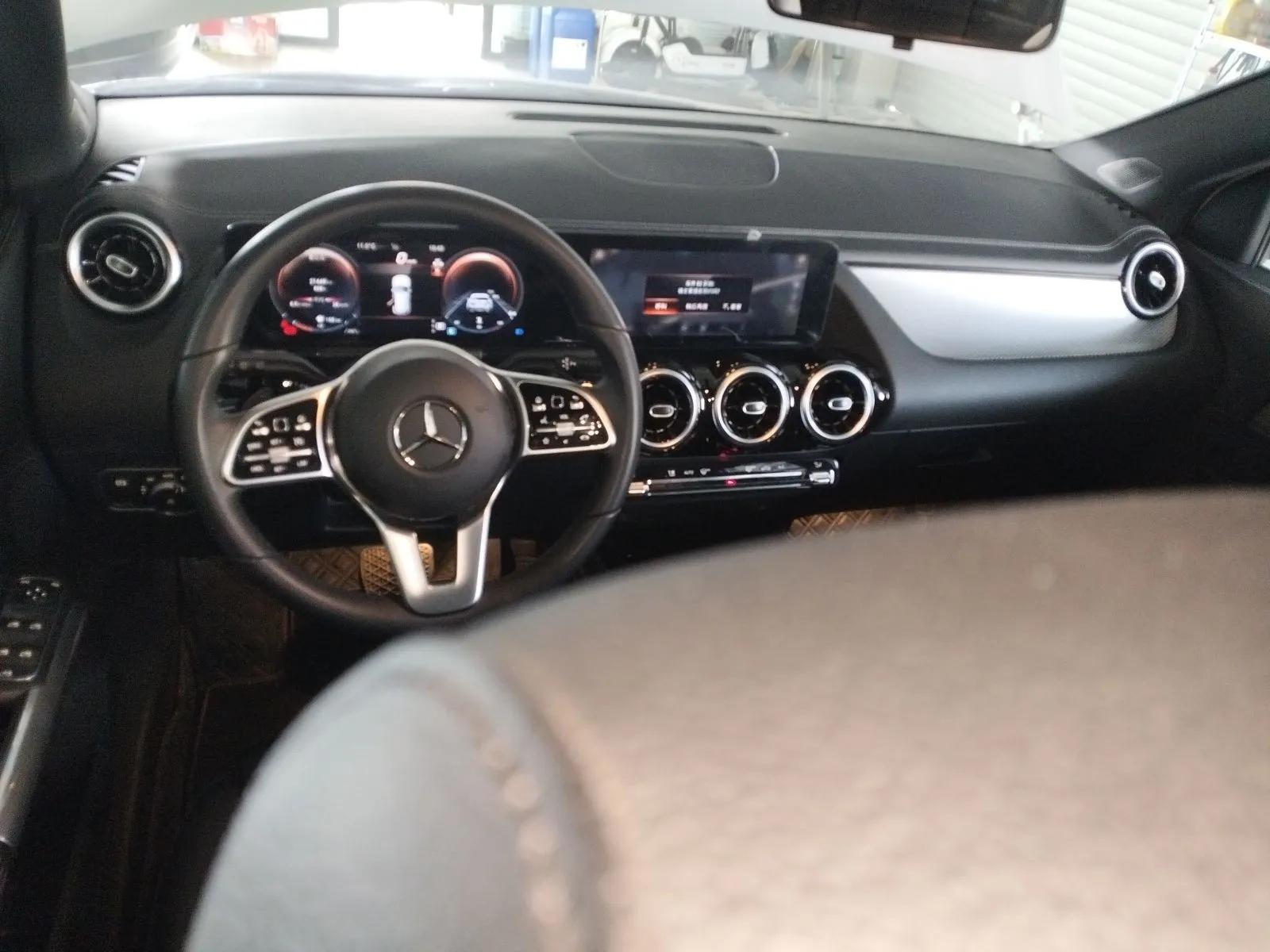 Mercedes-Benz GLA 2023 Facelifted GLA 200 — миниатюра 12