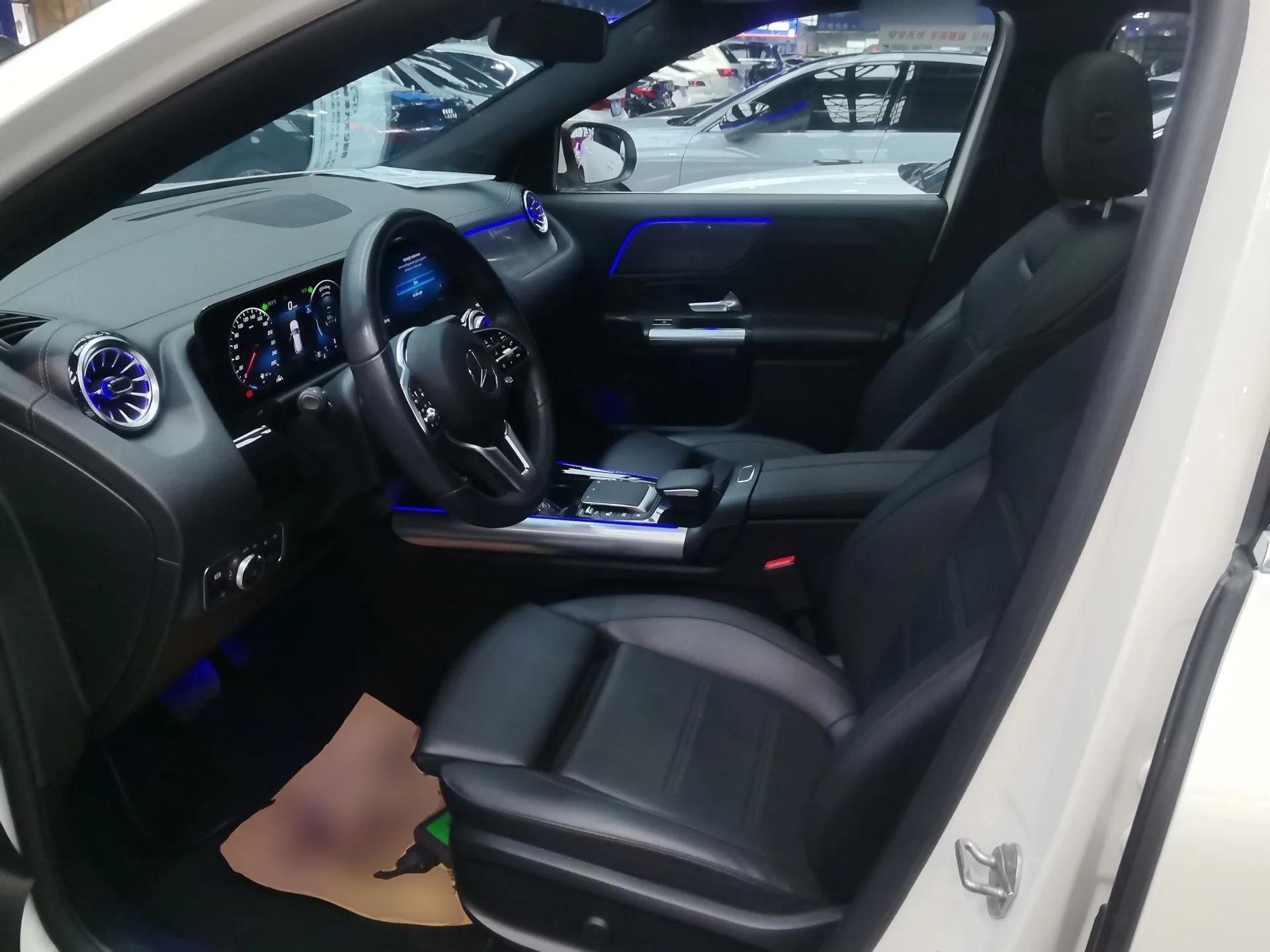 Mercedes-Benz GLA 2022 Facelifted GLA 200 — миниатюра 18