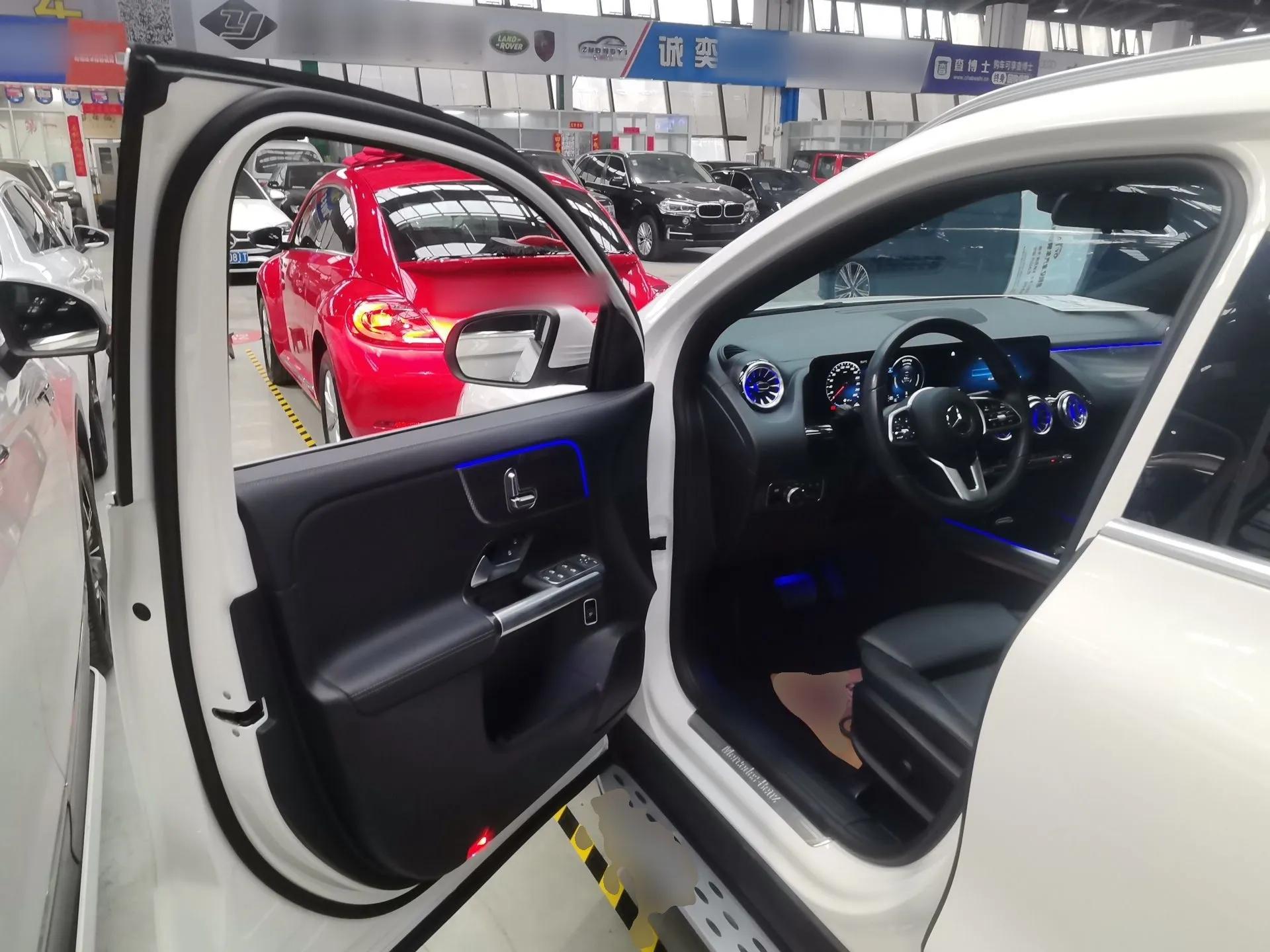 Mercedes-Benz GLA 2022 Facelifted GLA 200 — миниатюра 19