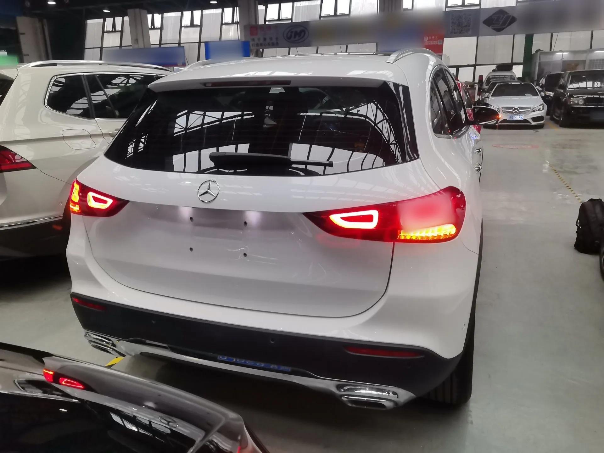 Mercedes-Benz GLA 2022 Facelifted GLA 200 — миниатюра 5