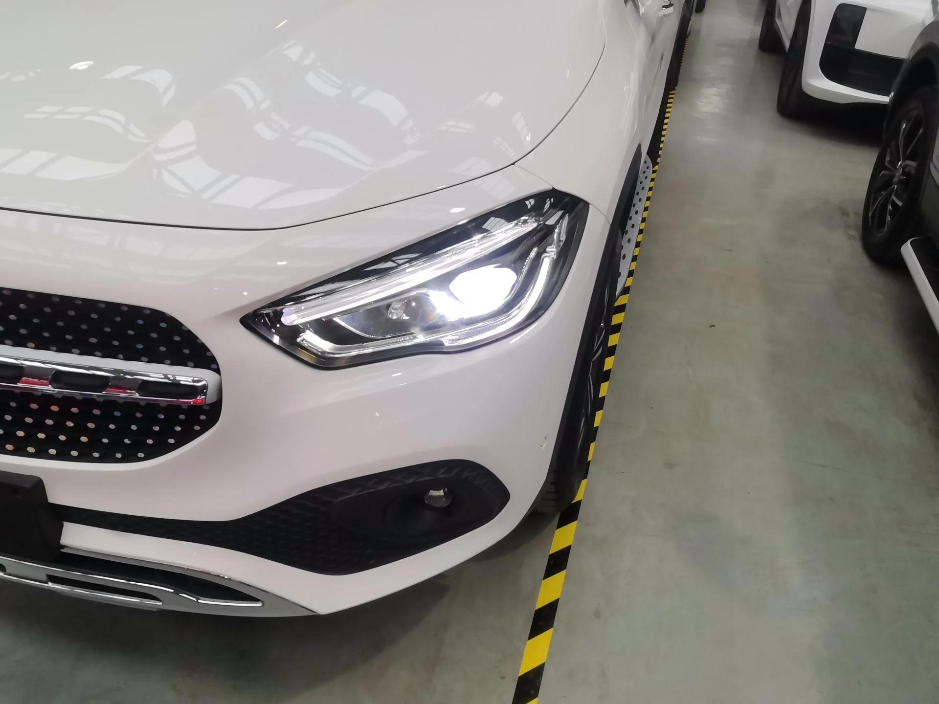 Mercedes-Benz GLA 2022 Facelifted GLA 200 — миниатюра 9
