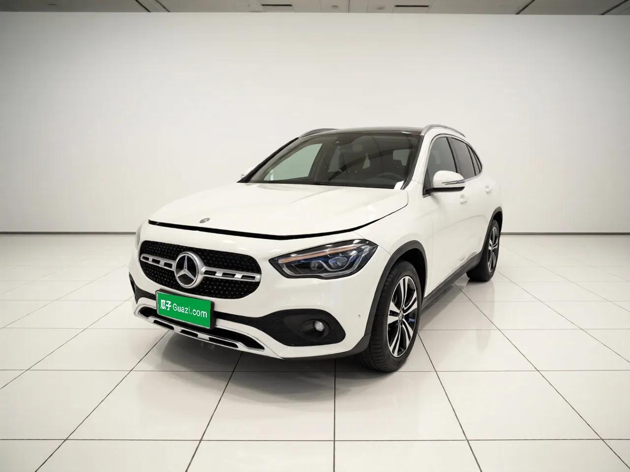 Mercedes-Benz GLA 2020 GLA 200 — миниатюра 1
