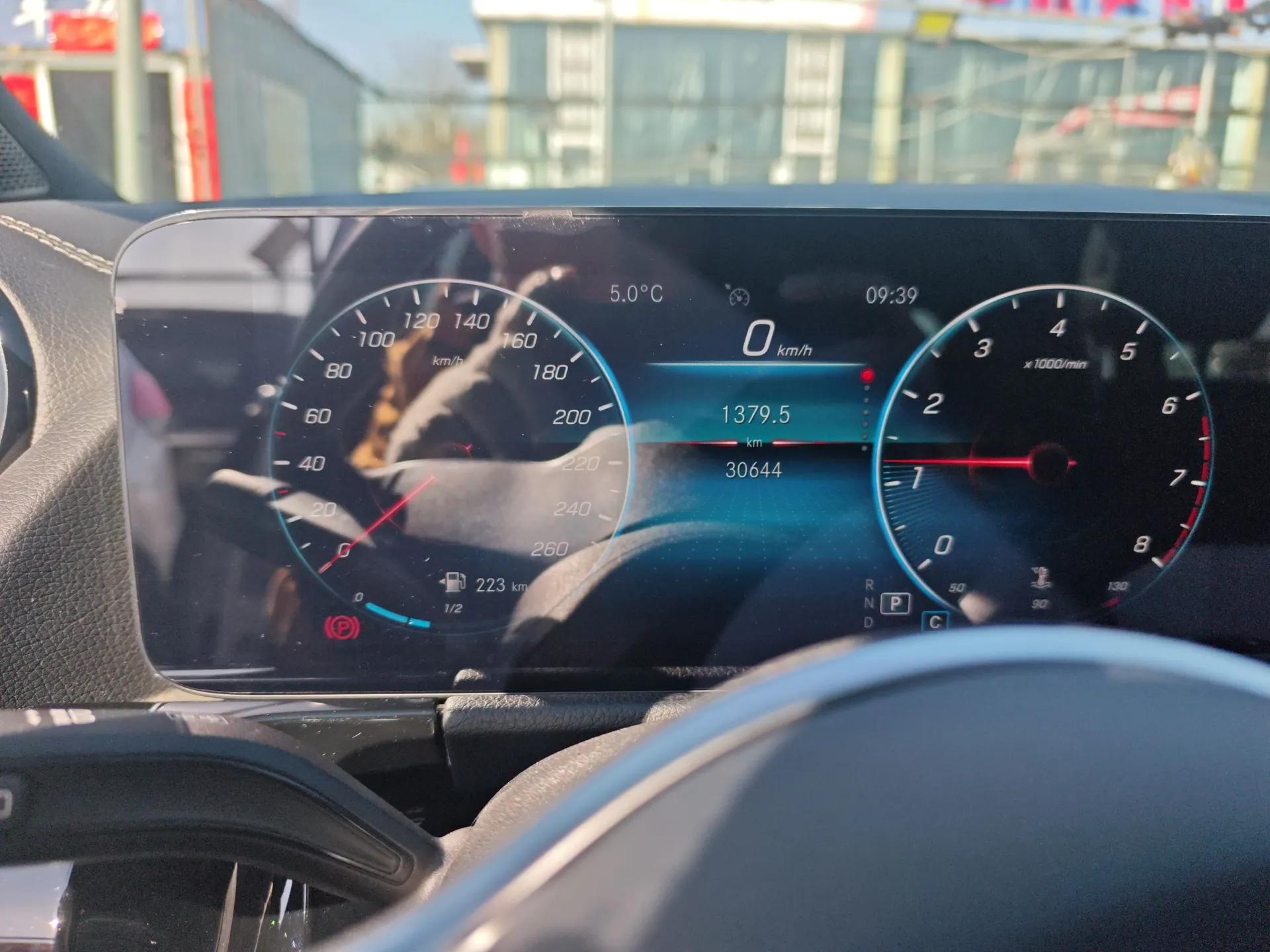 Mercedes-Benz GLA 2020 GLA 200 — миниатюра 14